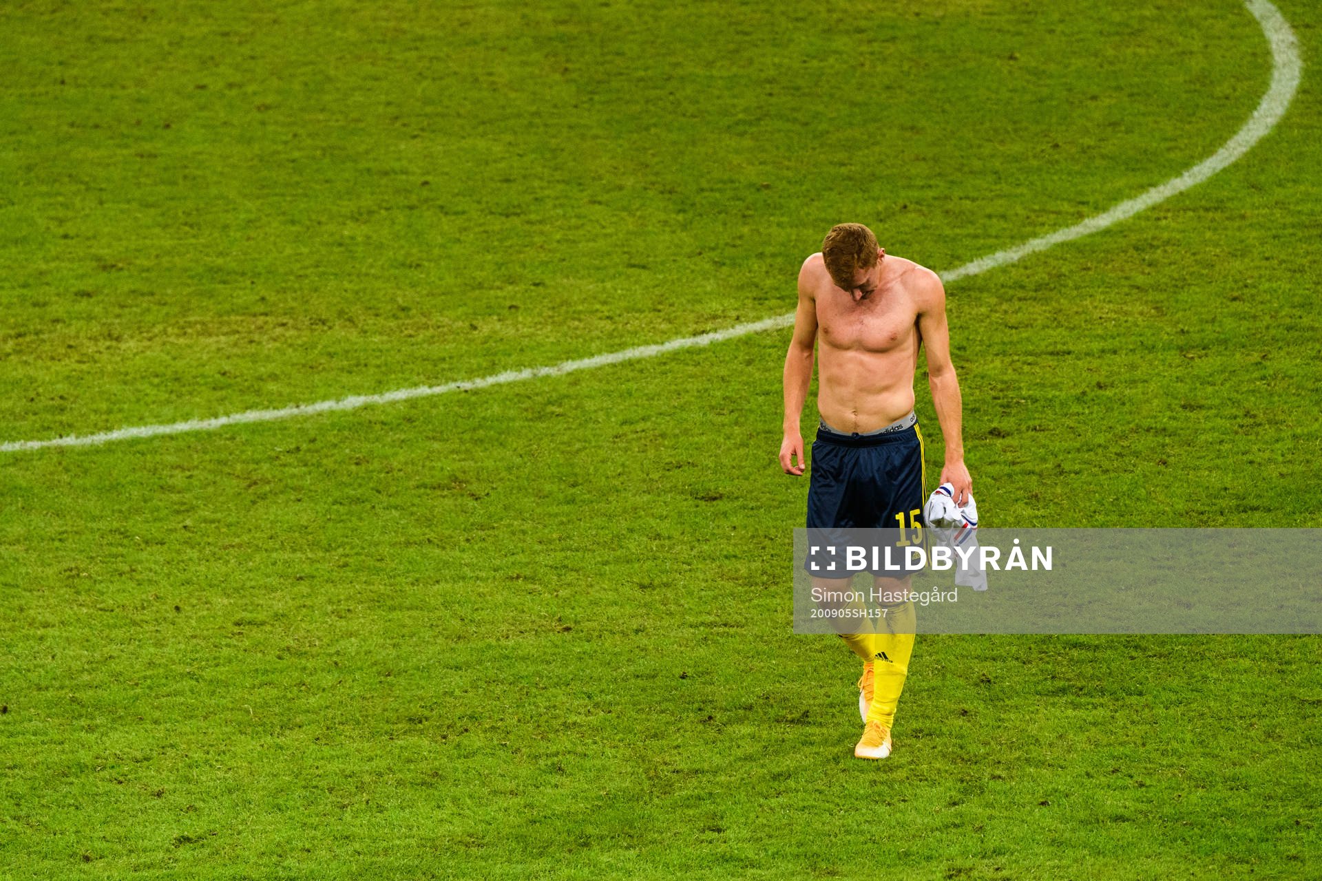 Dejan Kulusevski of Sweden looks dejected