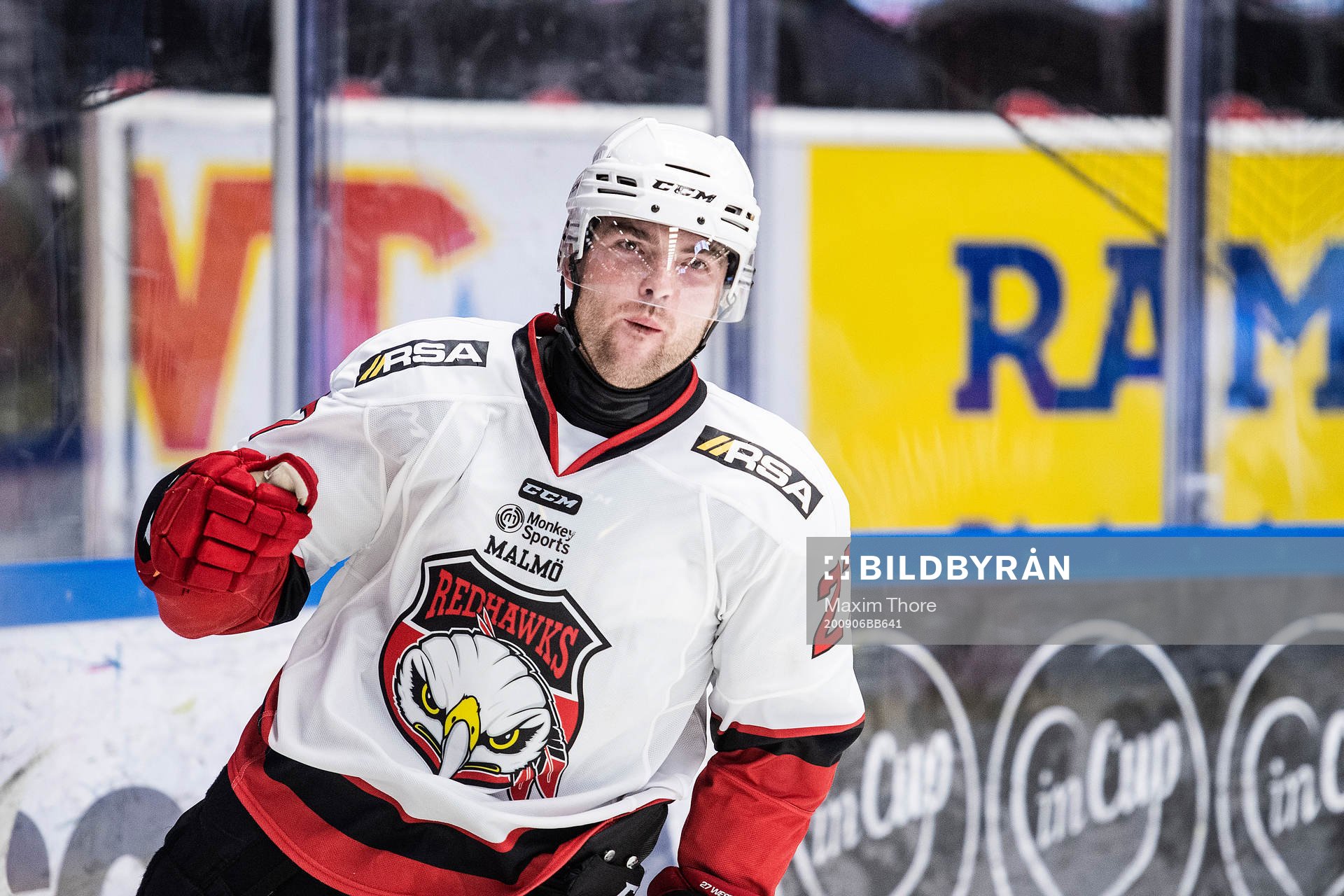 Malmö Redhawks Pontus Westerholm jublar