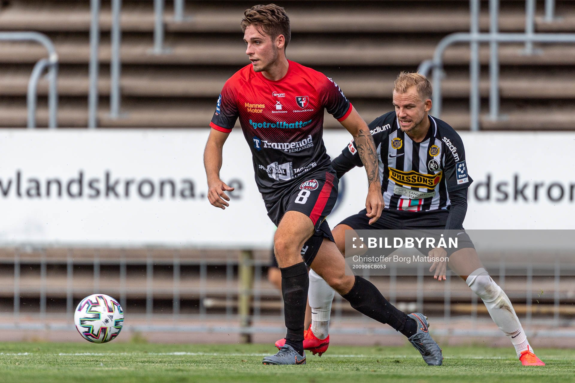 Trollhättans Richard Cindric och Landskronas Jonathan Asp