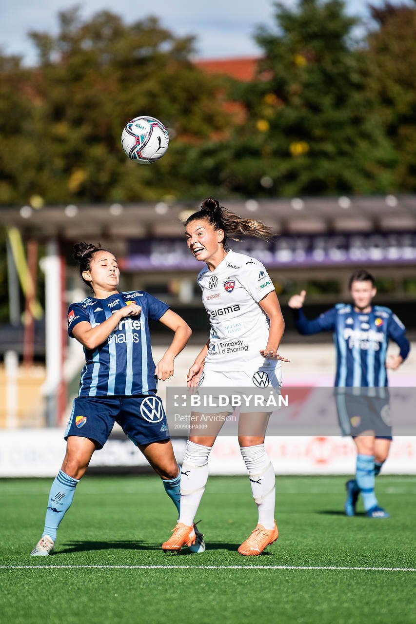Djurgårdens Malin Diaz och Rosengårds Johanna Rytting