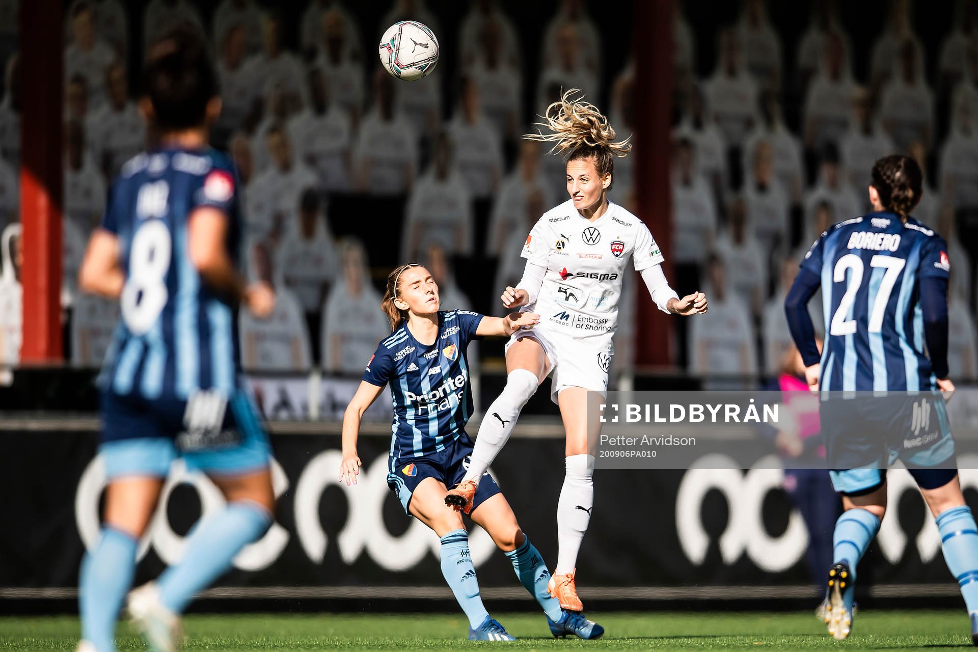 Djurgårdens Tilde Lindwall och Rosengårds Nathalie Björn