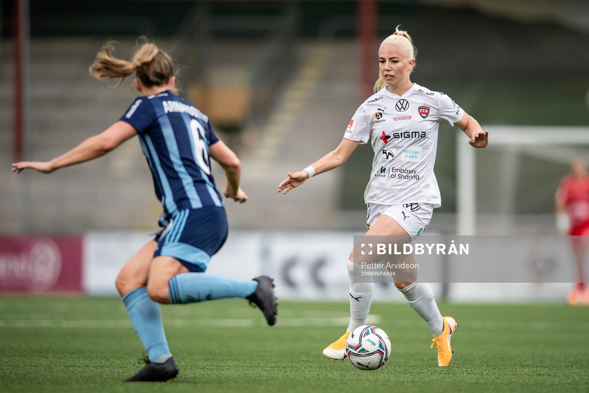 Rosengårds Sofie Svava och Djurgårdens Gudrun Arnadottir