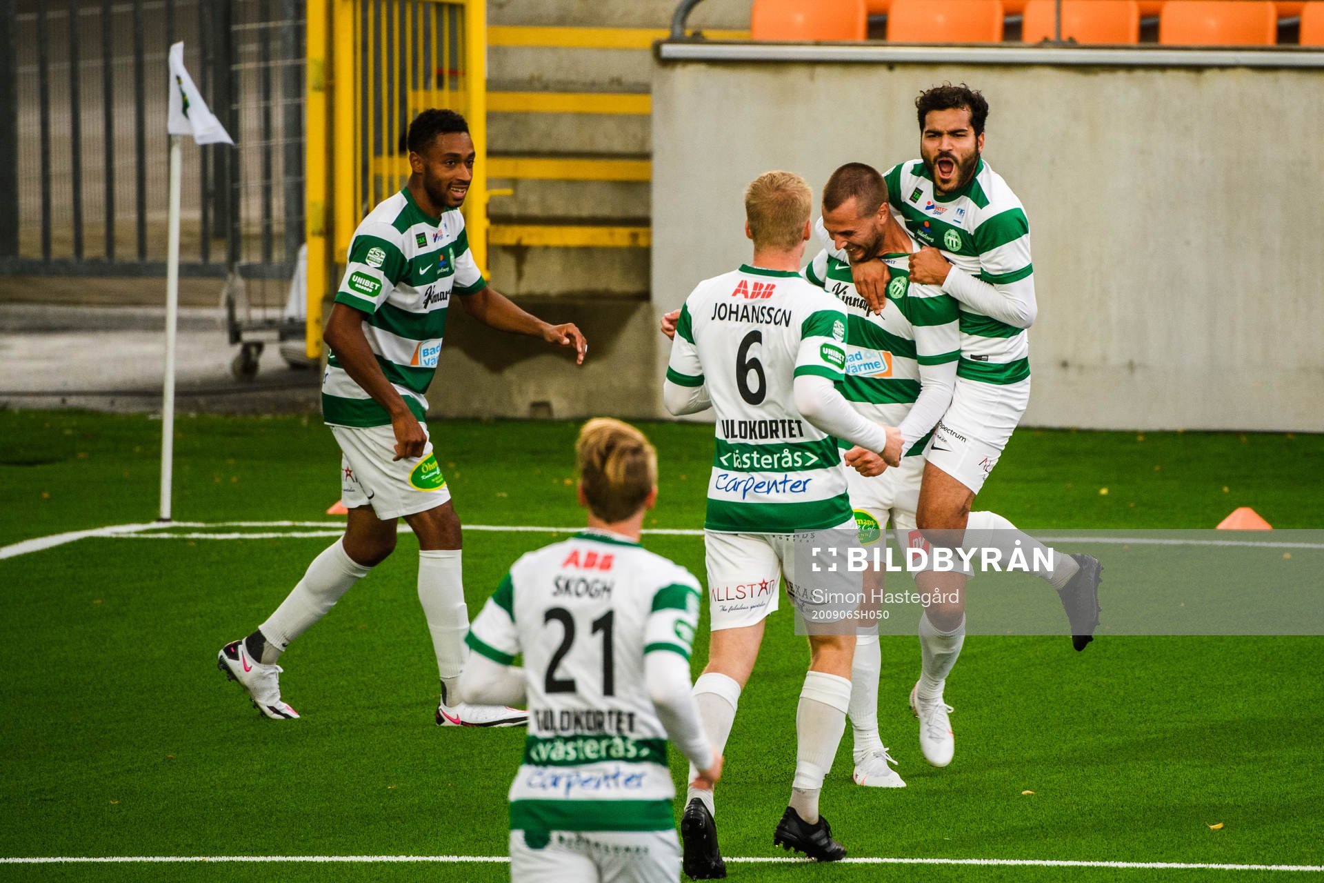 Västerås Karwan Safari jublar med Jonas Hellgren