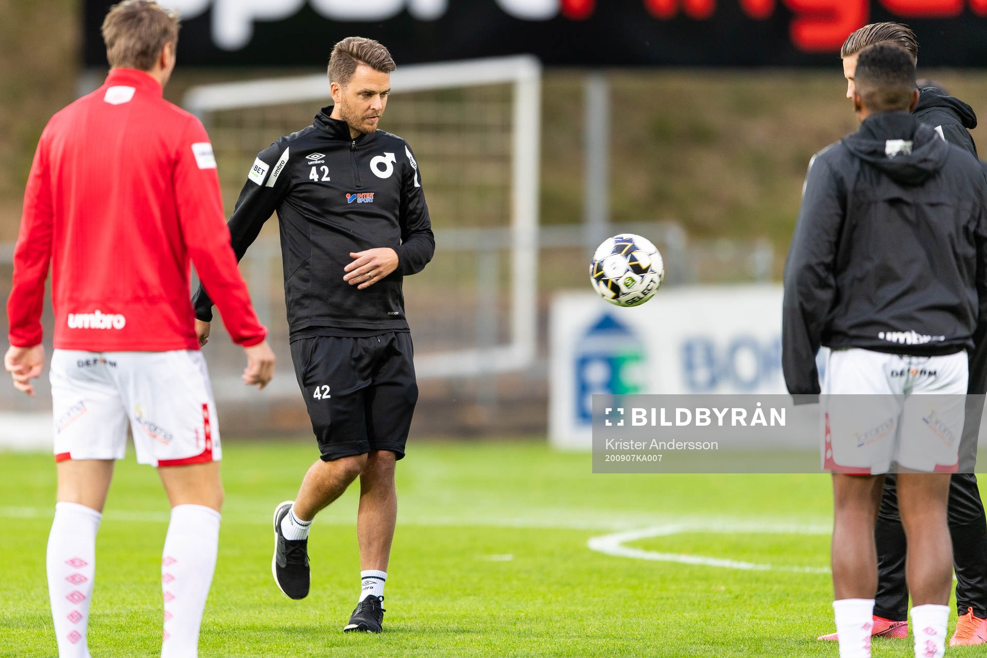 Degerfors tränare Andreas Holmberg före fotbollsmatchen i