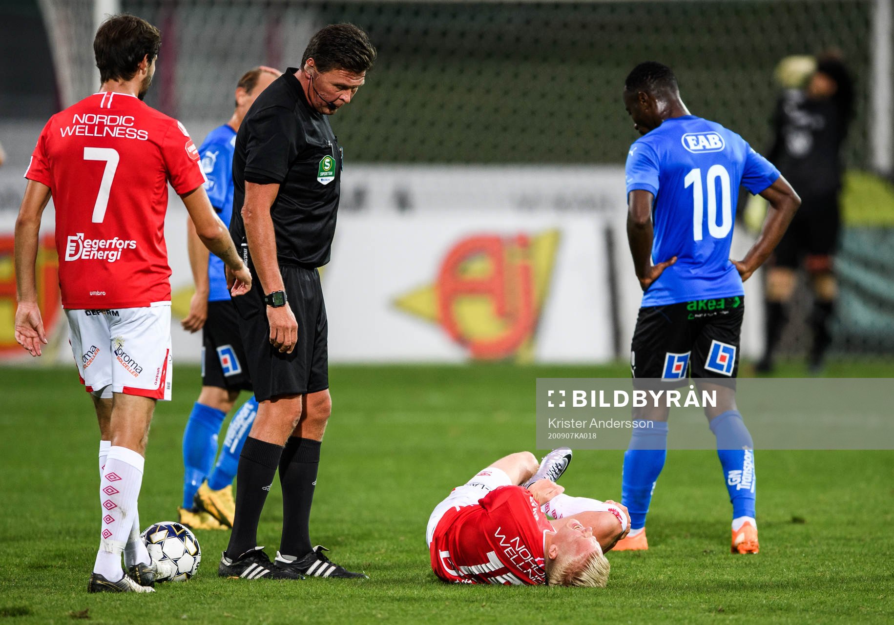 Degerfors Axel Lindahl har ont