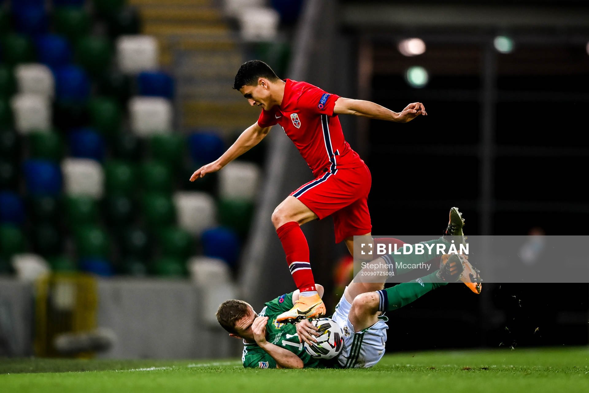 Shane Ferguson of Northern Ireland against  Mohamed «Moi»