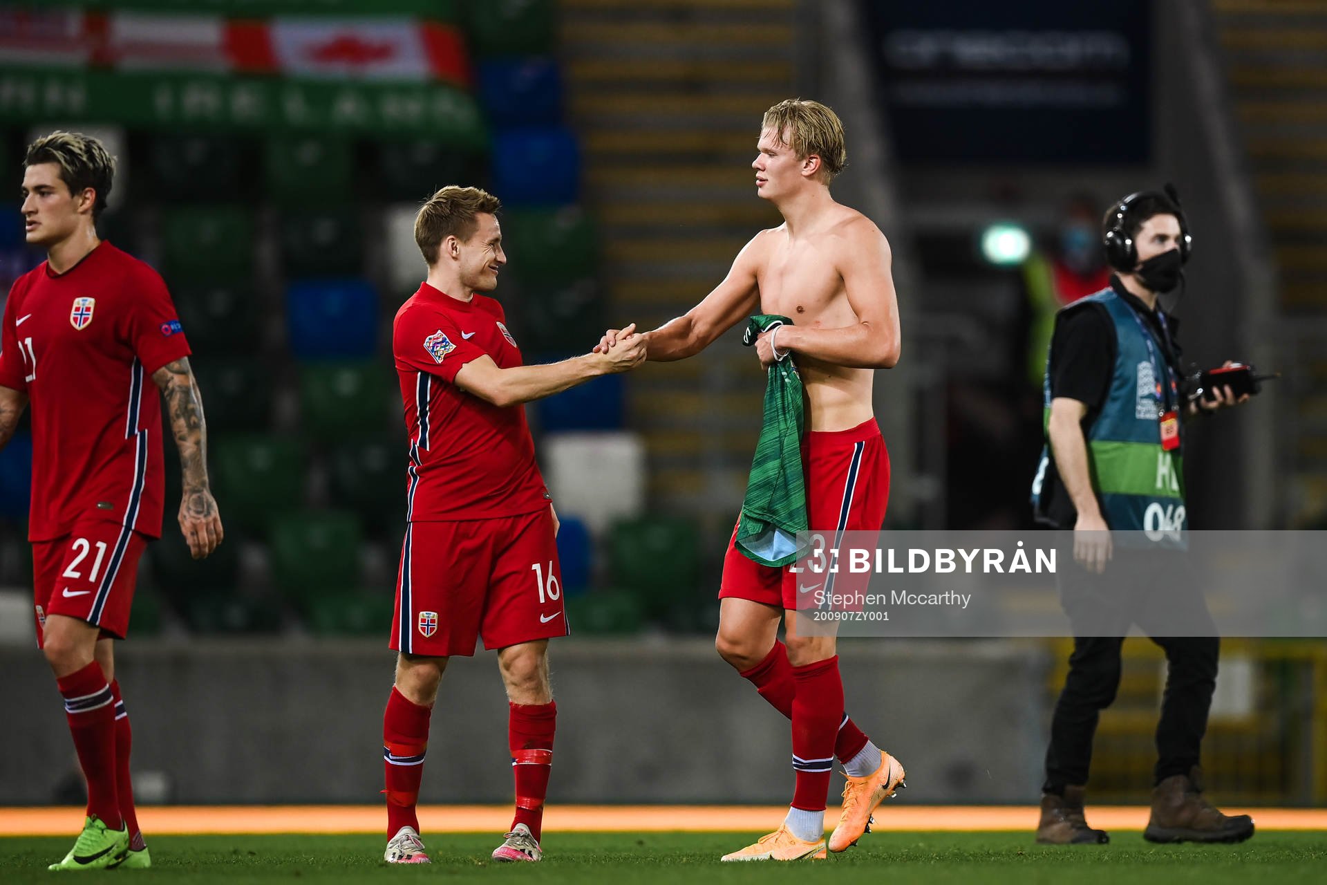 Jonas Svensson and Erling Braut Haaland of Norway celebrate