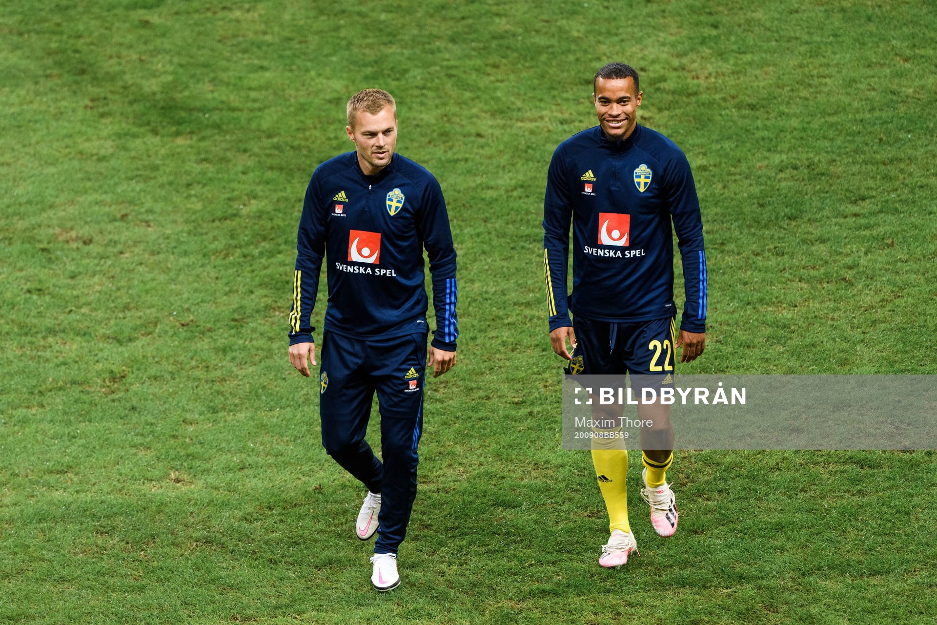 Sebastian Larsson and Robin Quaison of Sweden