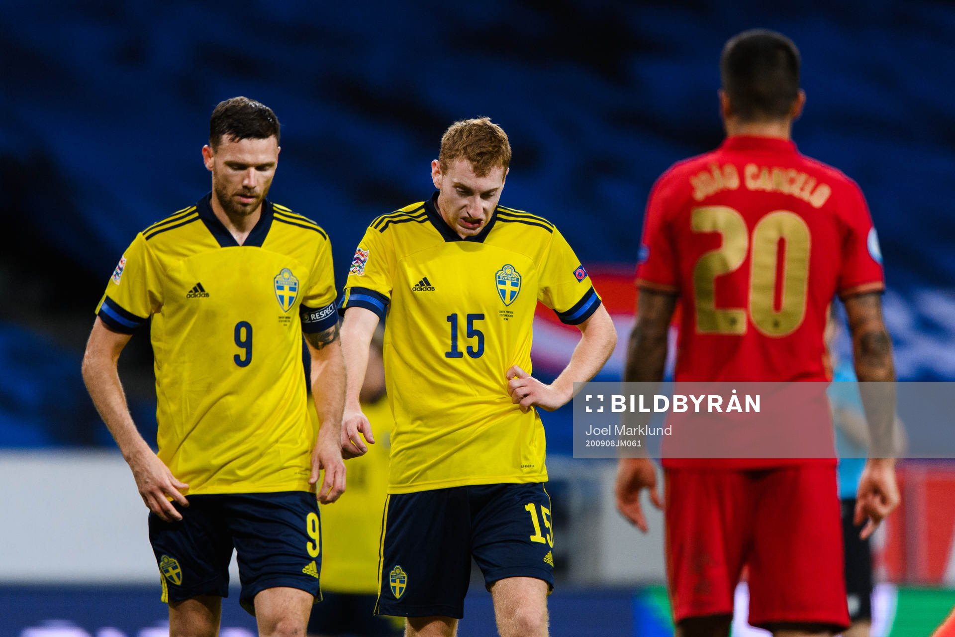 Marcus Berg and Dejan Kulusevski of Sweden look dejected