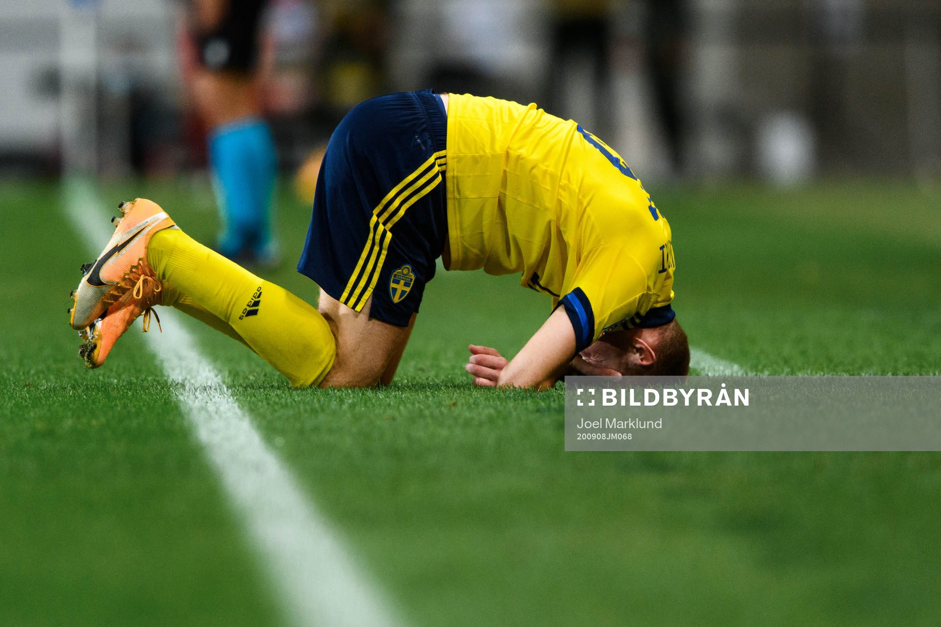 Dejan Kulusevski of Sweden in pain