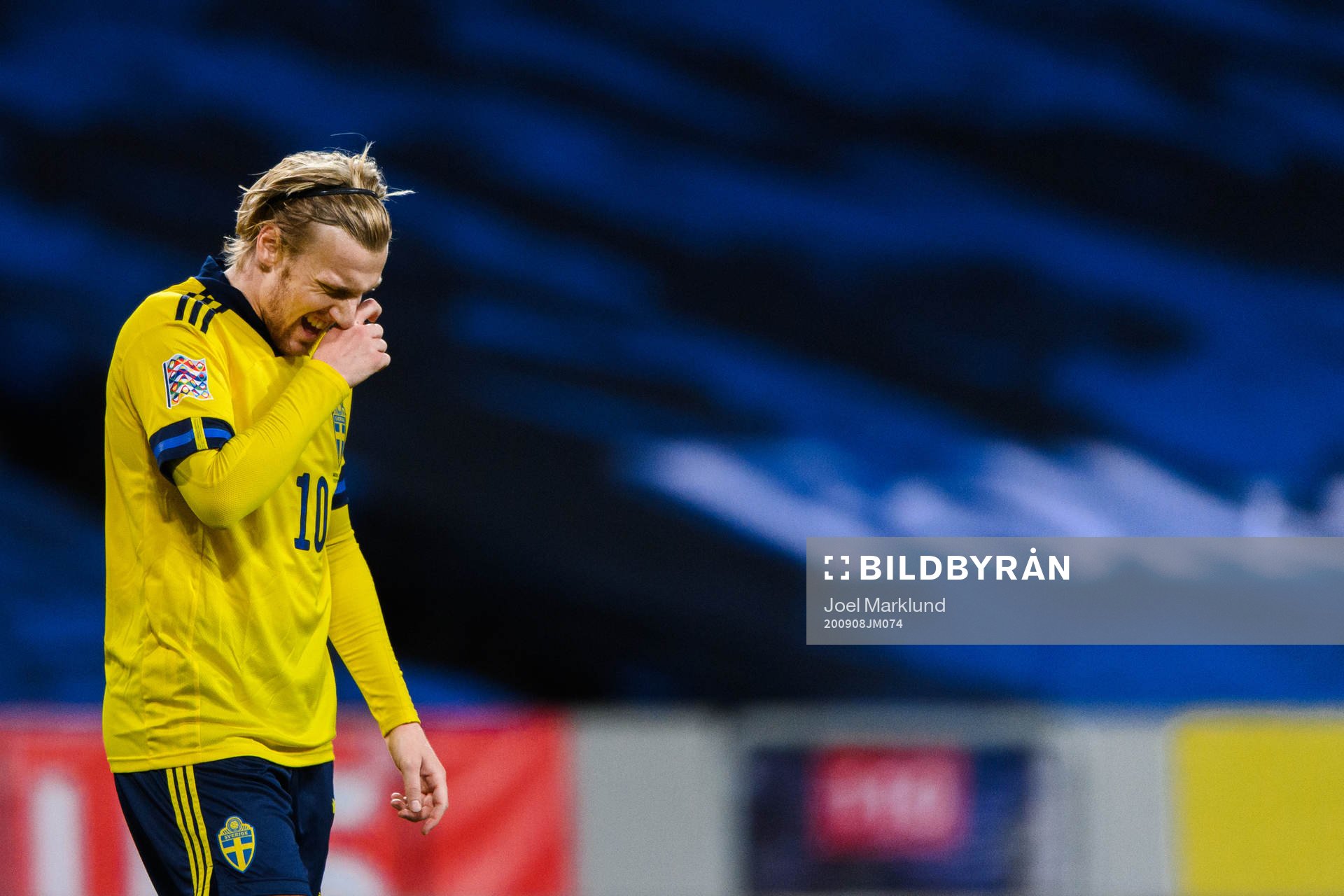 Emil Forsberg of Sweden looks dejected