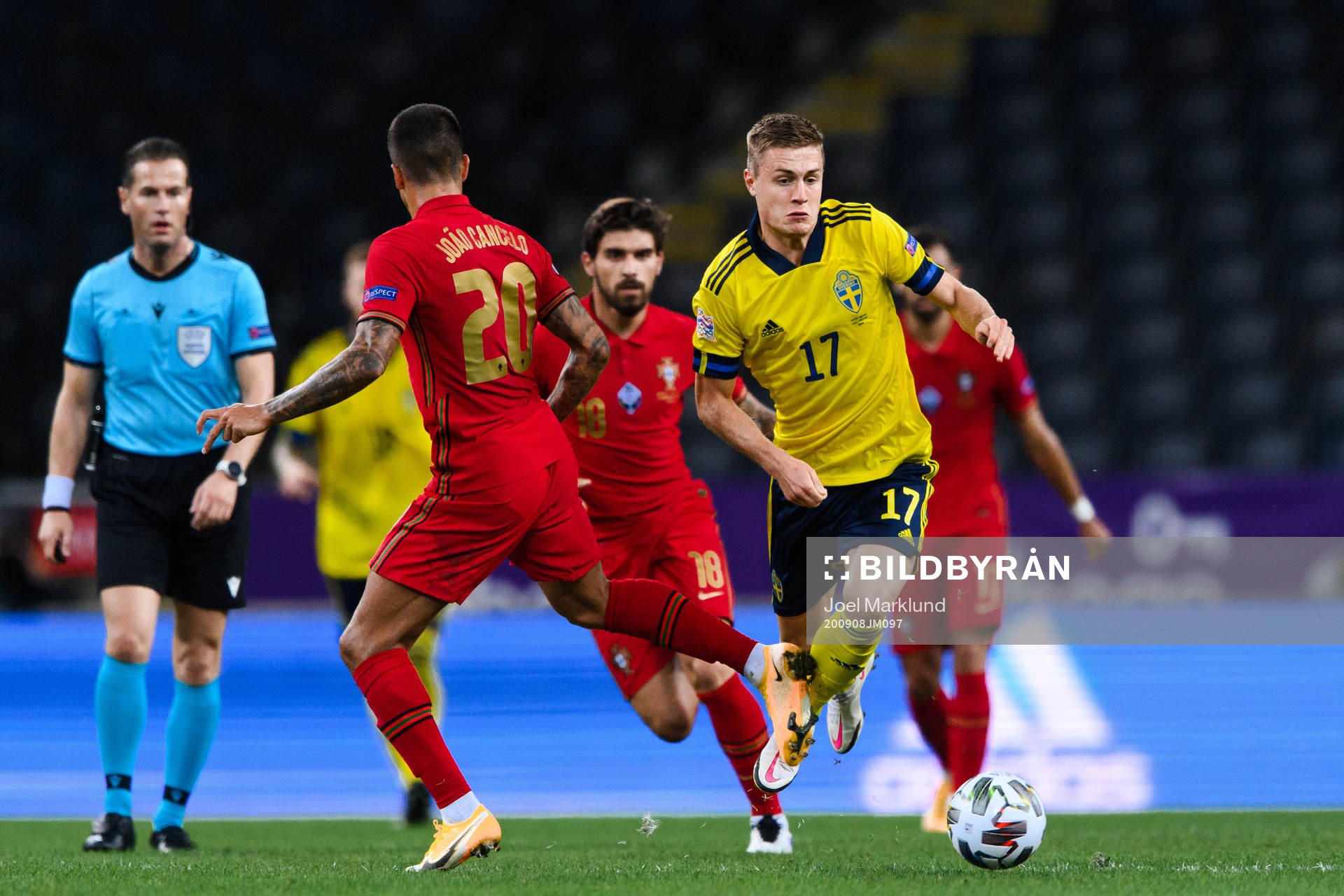 Joao Cancelo of Portugal and Mattias Svanberg of Sweden