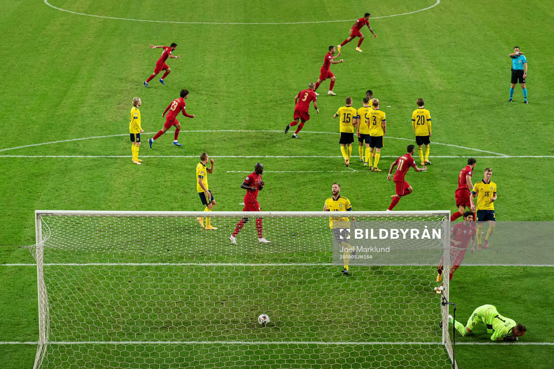 Players of Portugal celebrate the 0-1 goal from Cristiano