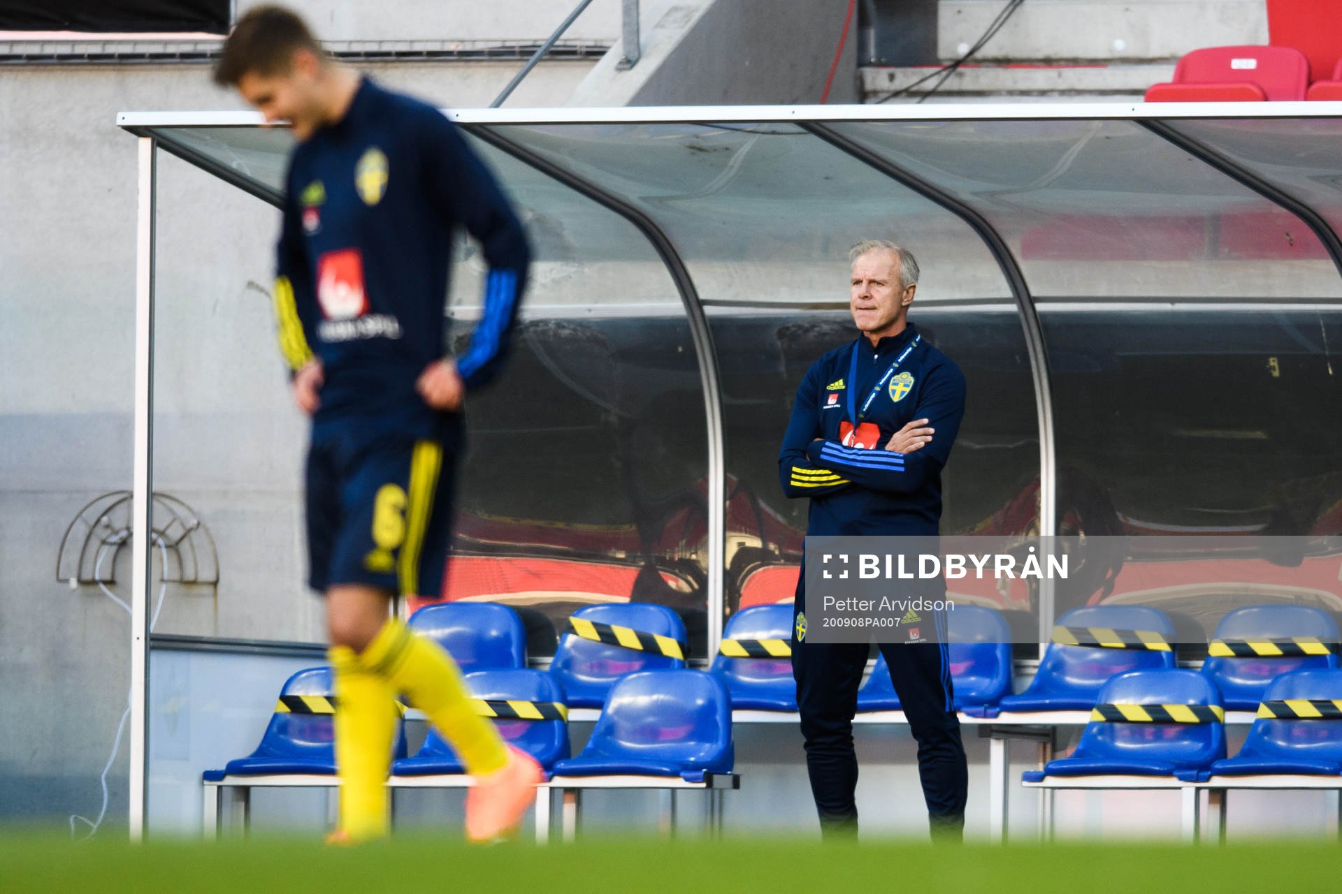 Head coach Roland Nilsson of Sweden