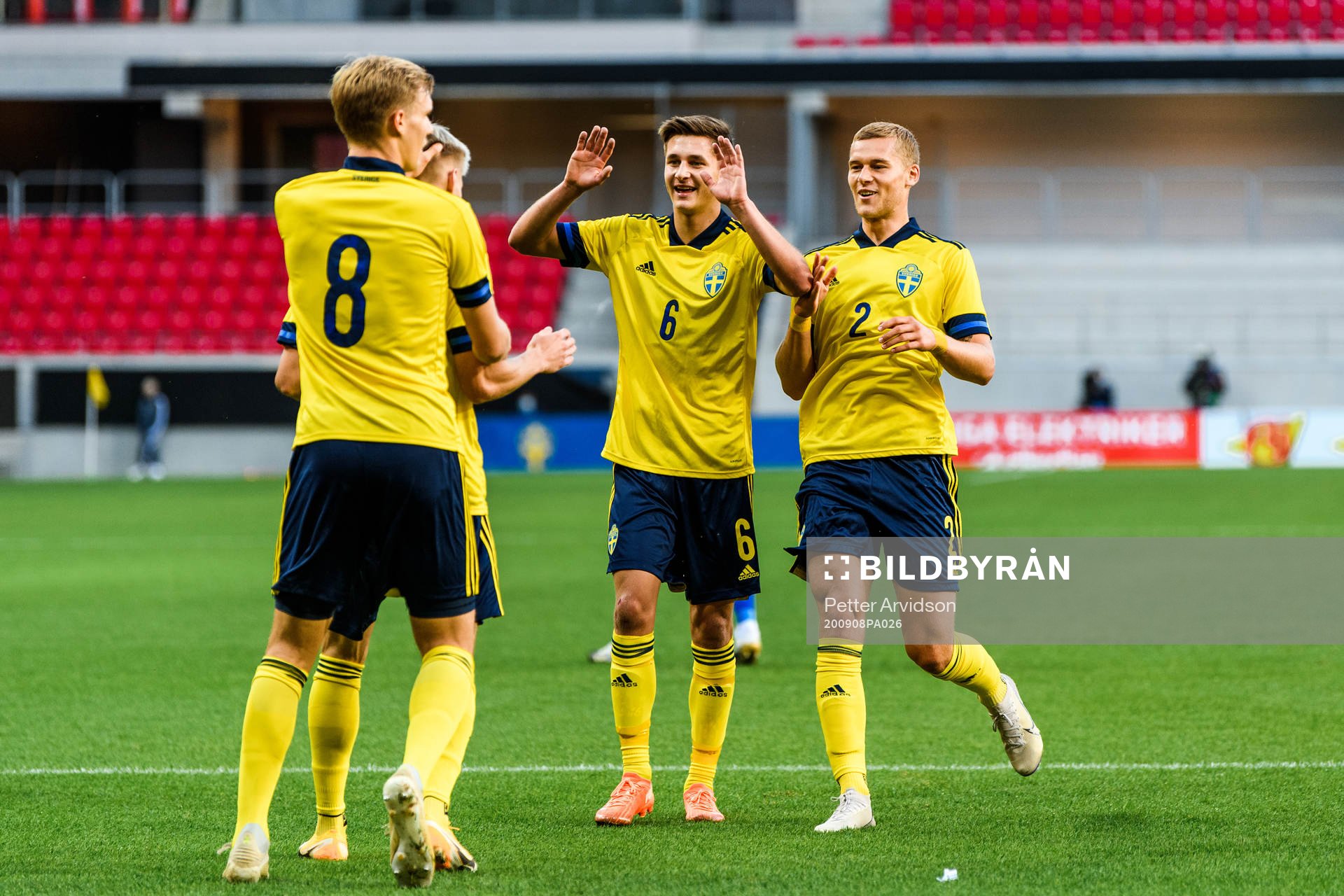 Svante Ingelsson , Leo Bengtsson and Felix Beijmo of Sweden celebrate with Pontus Almqvist after the 1-0 goal during the UEFA European Under-21 Qualifier football match between Sweden and Italy on September 8, 2020 in Kalmar.
