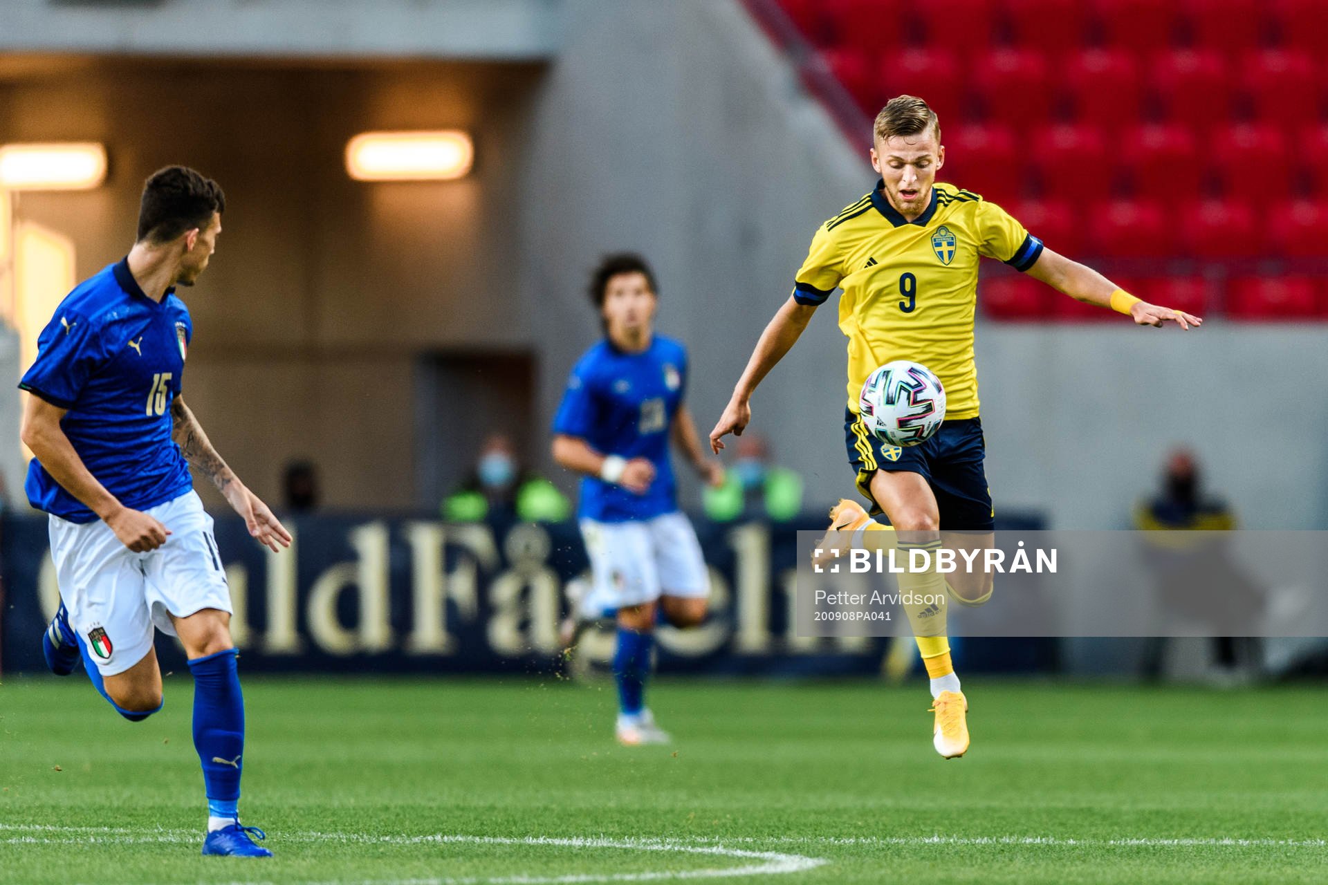 Jesper Karlsson of Sweden