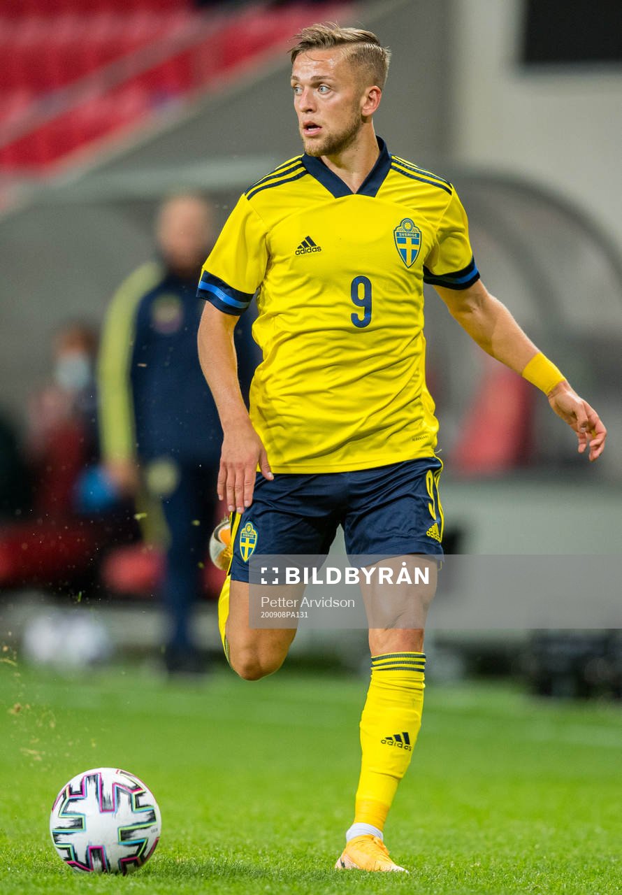 Jesper Karlsson of Sweden