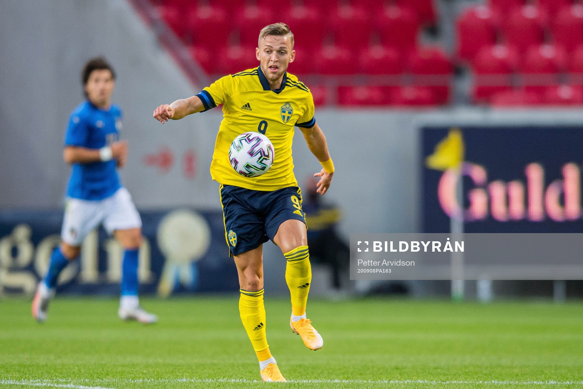 Jesper Karlsson of Sweden