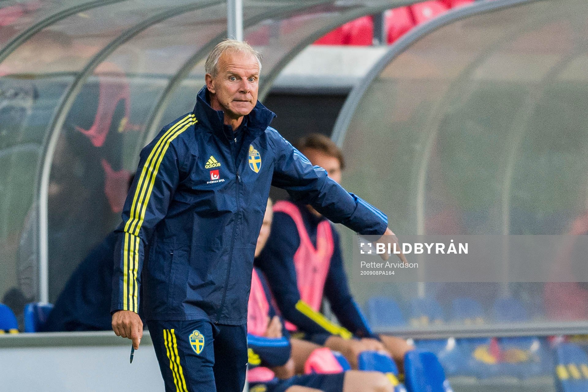 Head coach Roland Nilsson of Sweden