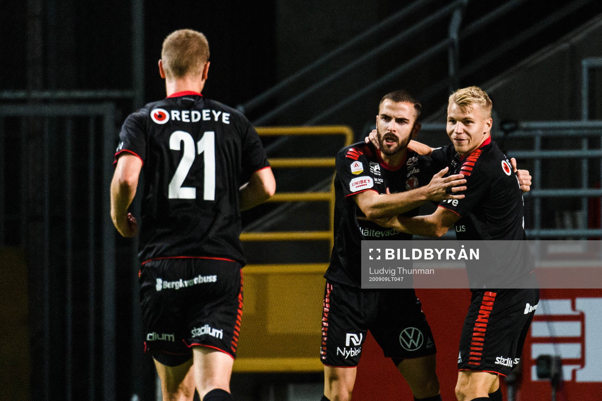 Kalmars Erik Israelsson , Edvin Crona och Filip Sachpekidis
