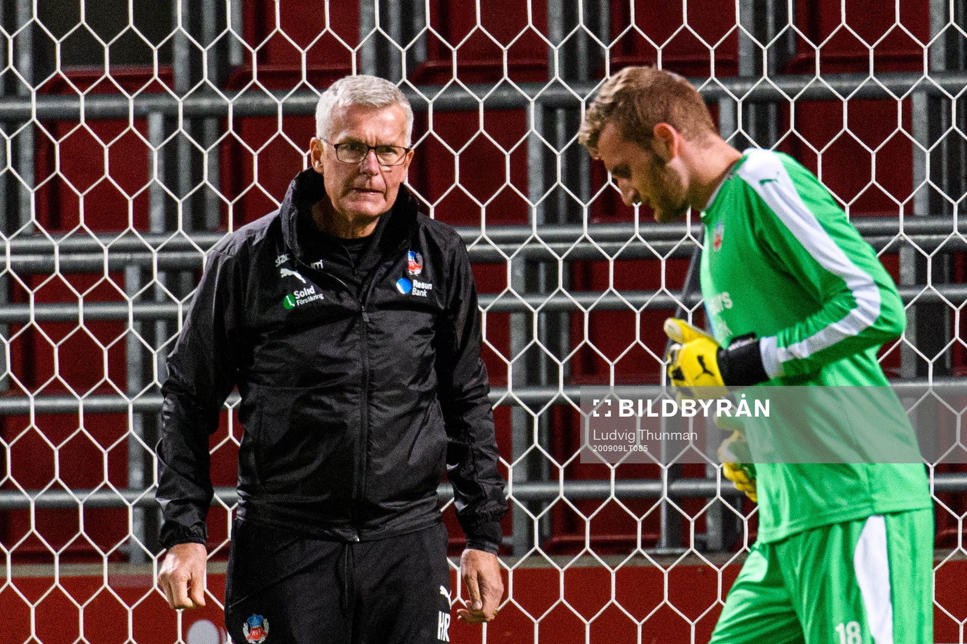 Helsingborgs läkare Harald Roos och målvakt Joseph Ceesay