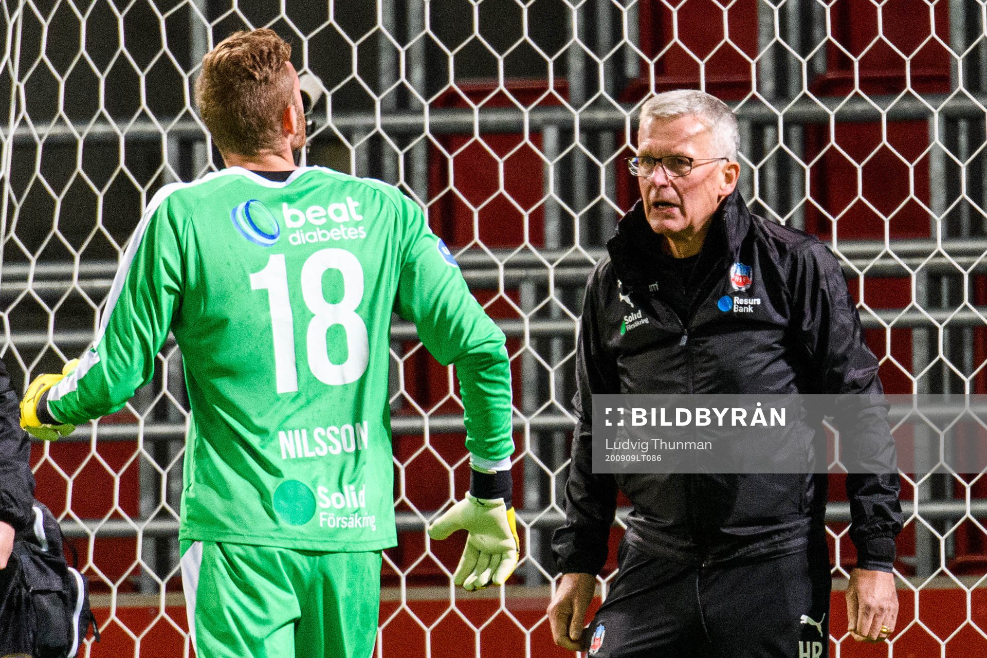 Helsingborgs läkare Harald Roos och målvakt Joseph Ceesay