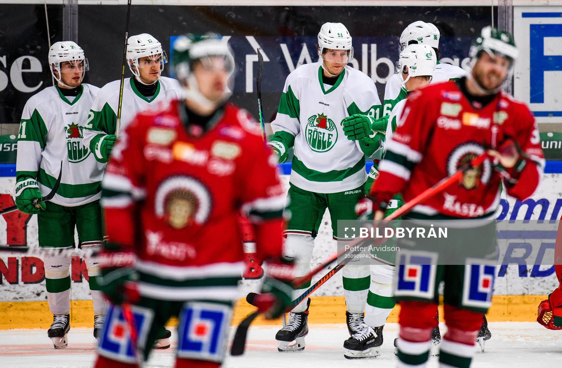 Rögles Adam Tambellini jublar