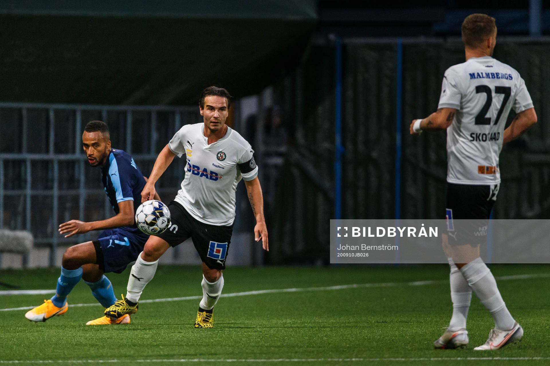 Malmö FFs Isaac Kiese Thelin och Örebros Nordin Gerzic