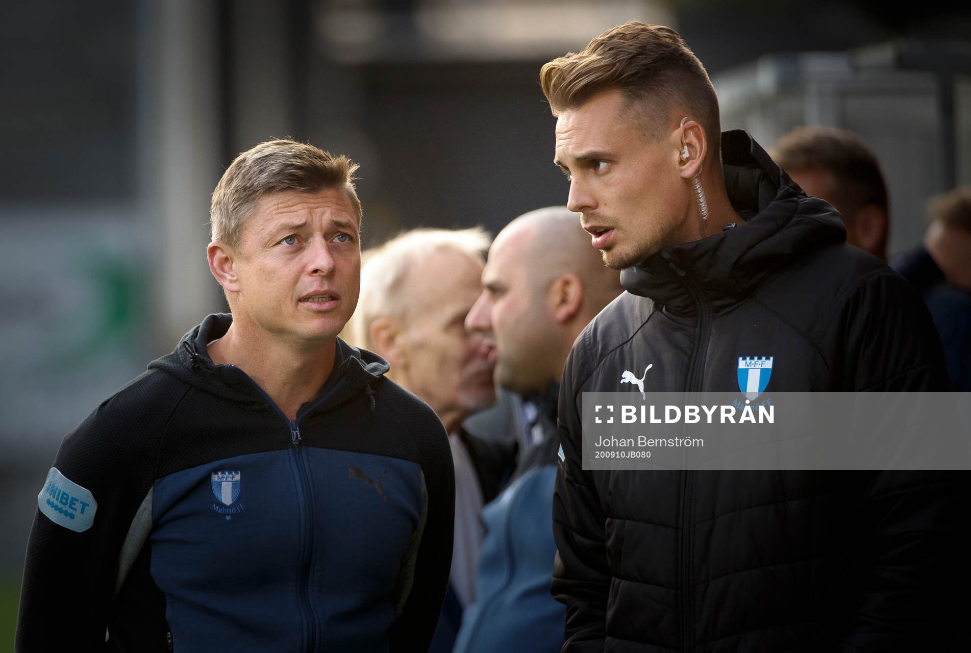 Malmö FFs tränare Jon Dahl Tomasson och assisterande