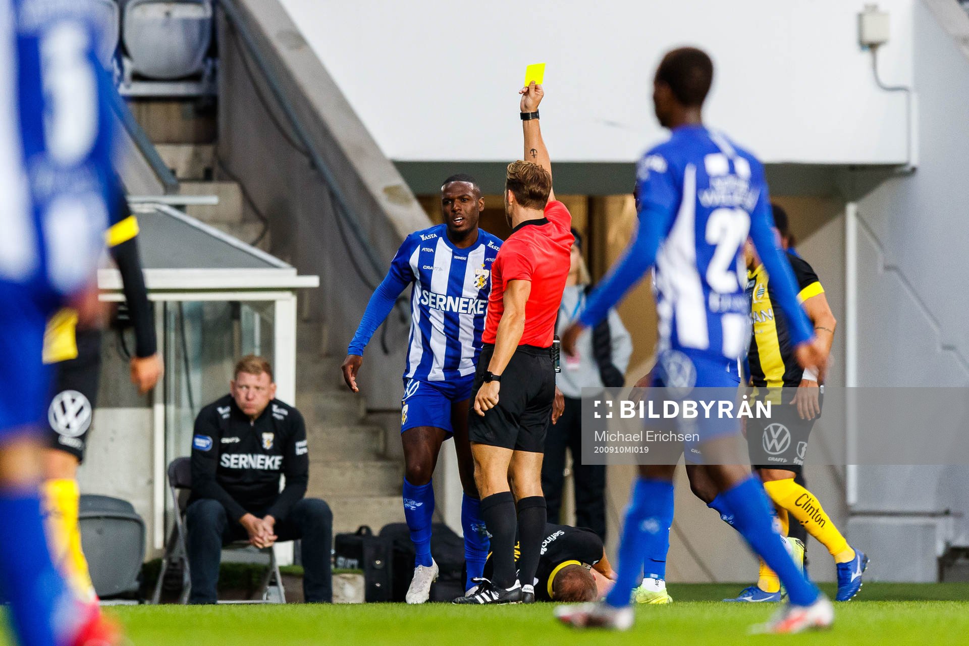 IFK Göteborgs Christian Kouakou tilldelas en varning