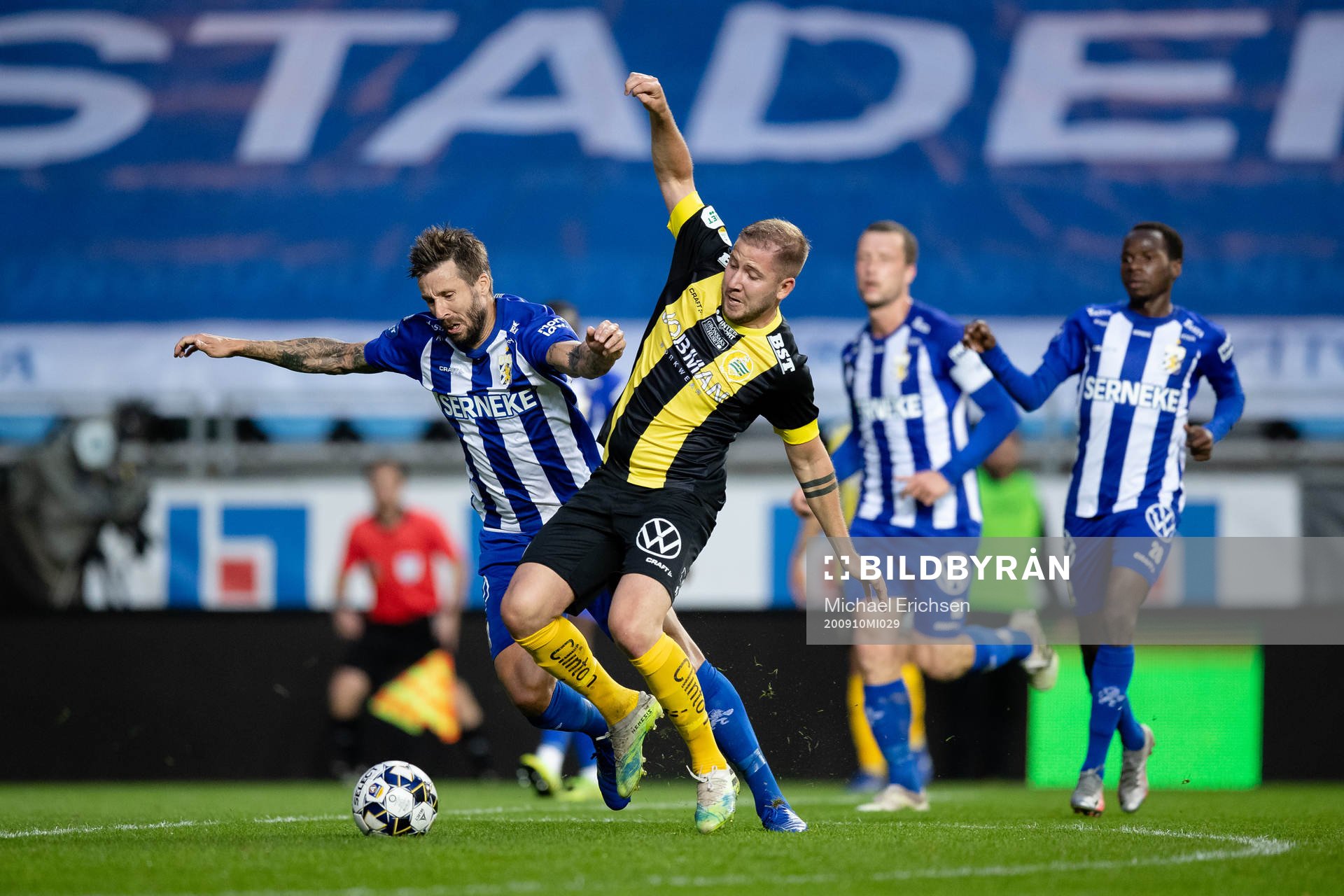 IFK Göteborgs Mattias Bjärsmyr och Hammarbys Darijan