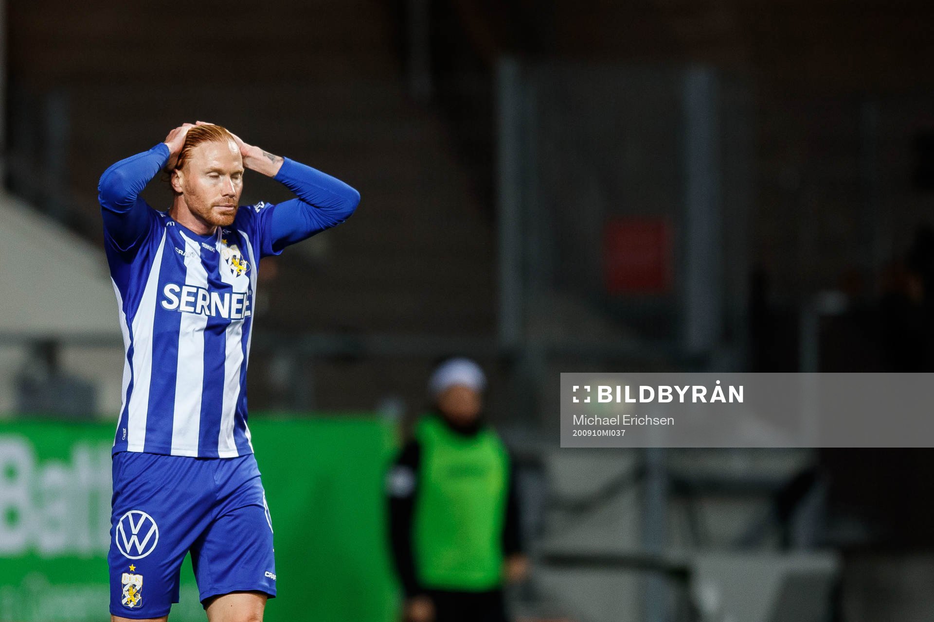 IFK Göteborgs Alexander Farnerud deppar