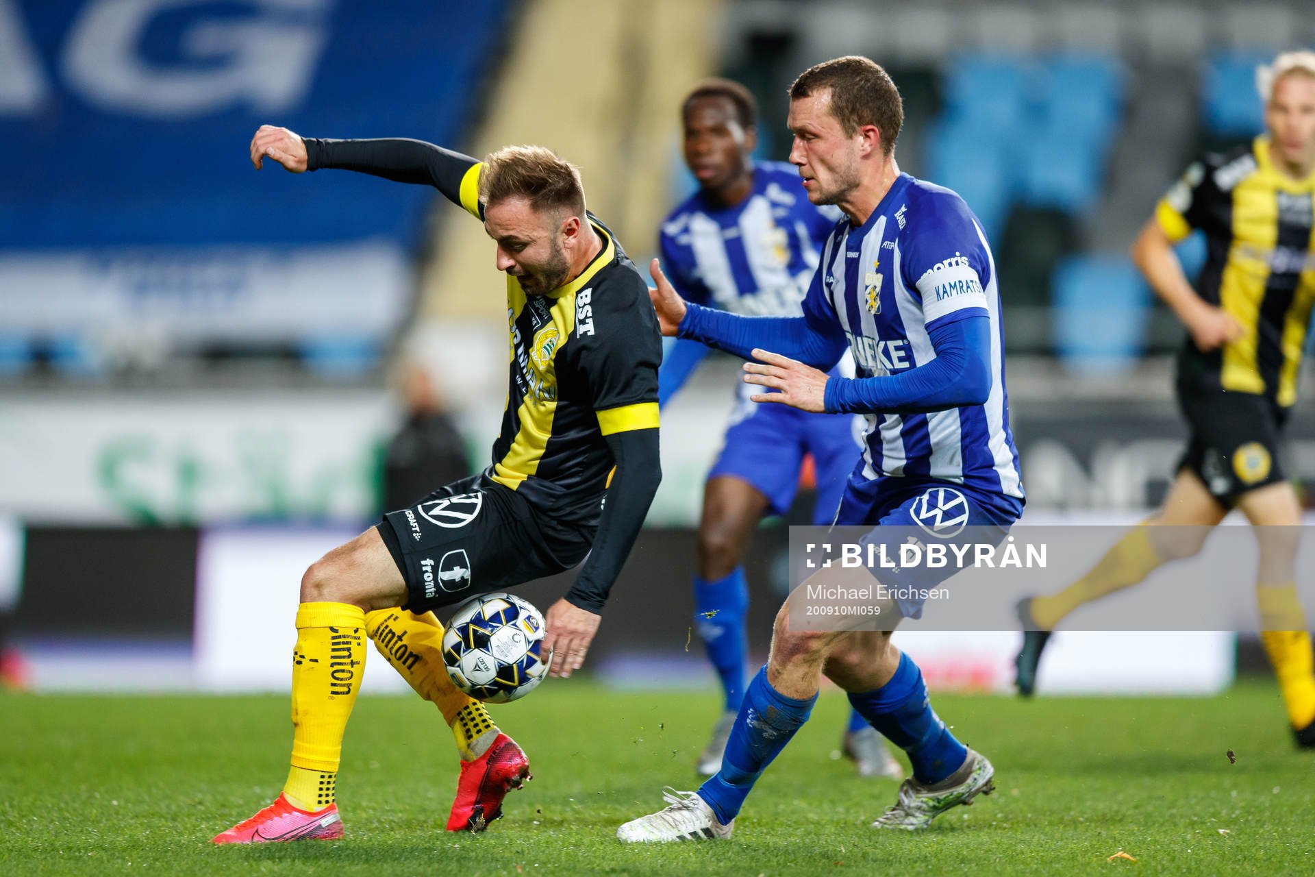 Hammarbys Muamer Tankovic och IFK Göteborgs Jakob Johansson