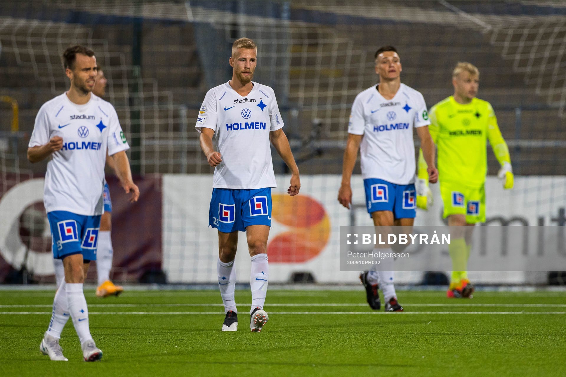 IFK Norrköpings Filip Dagerstål deppar med lagkamrater