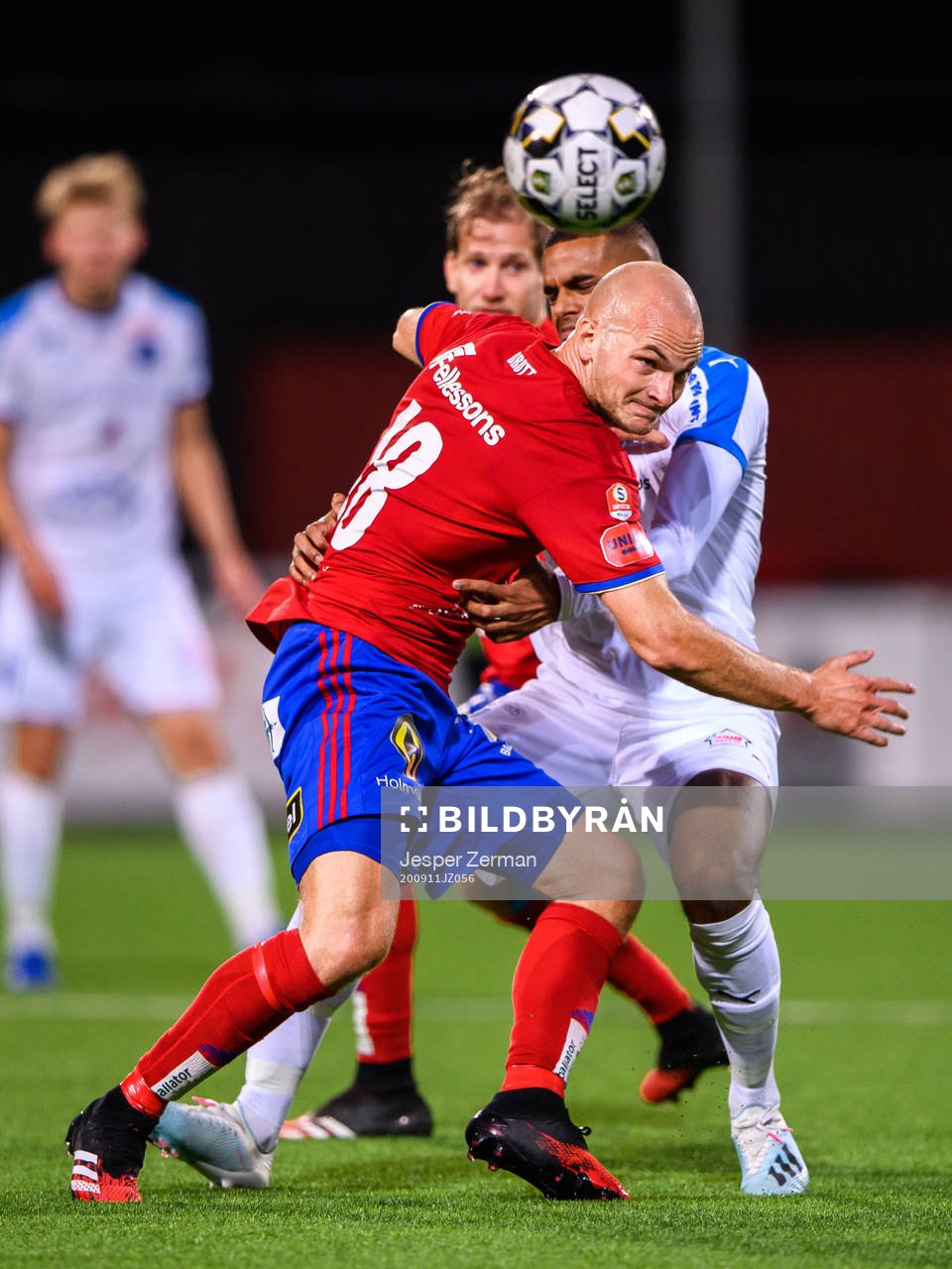 Östers Jonathan Drott och Akropolis Adhavan Rajamohan