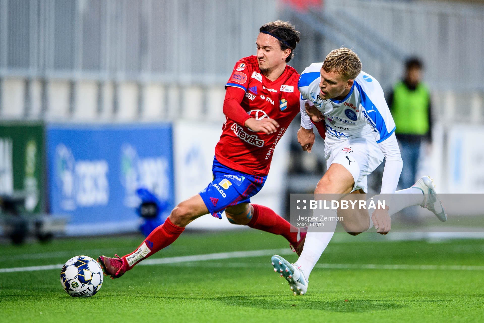 Östers Mattias Pavic och Akropolis Jens Jacobsson