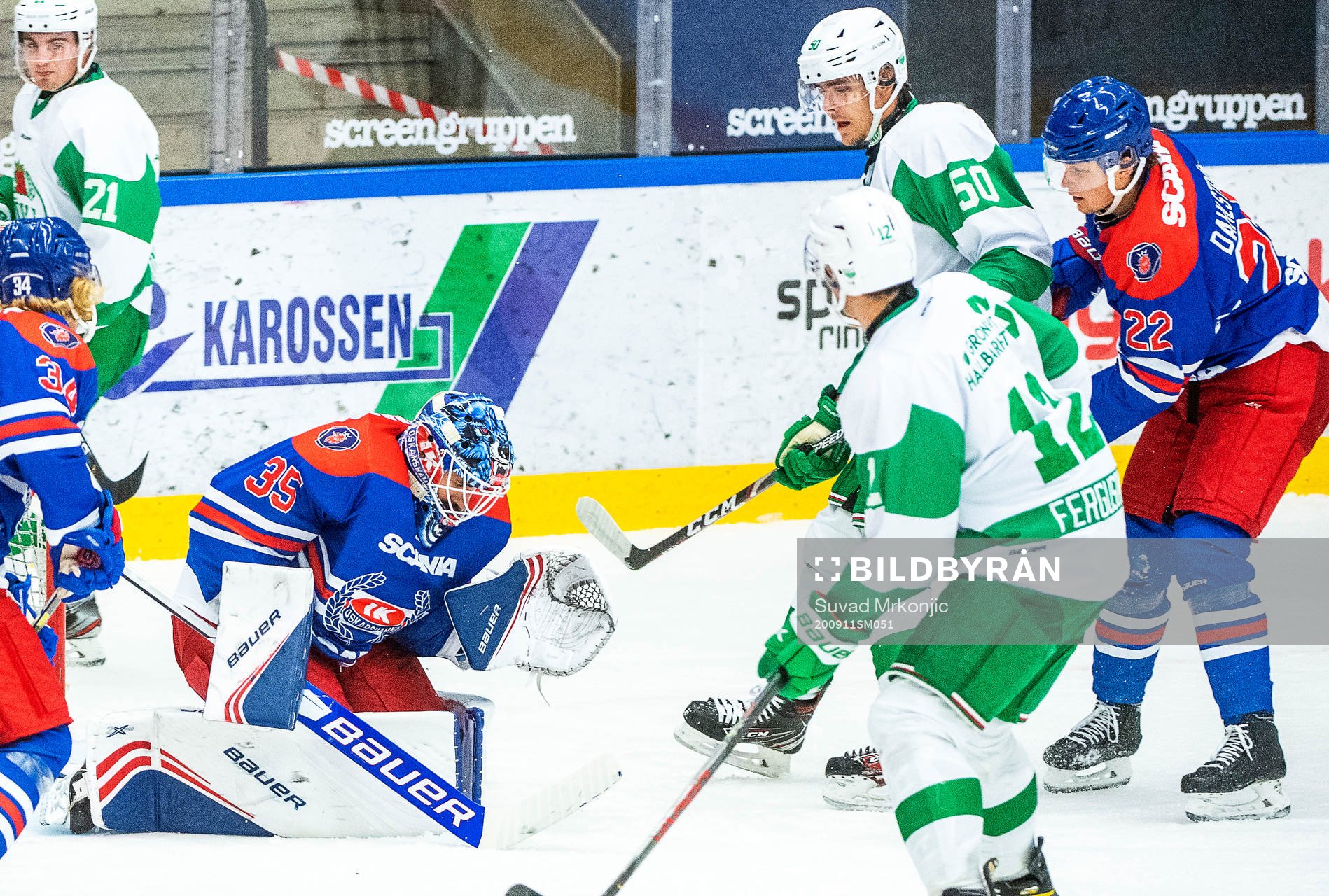 Oskarshamns målvakt Joe Cannata och Rögles Raphael Lavoie