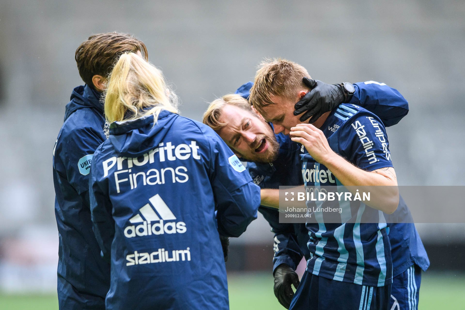 Djurgårdens Elliot Käck kollas till