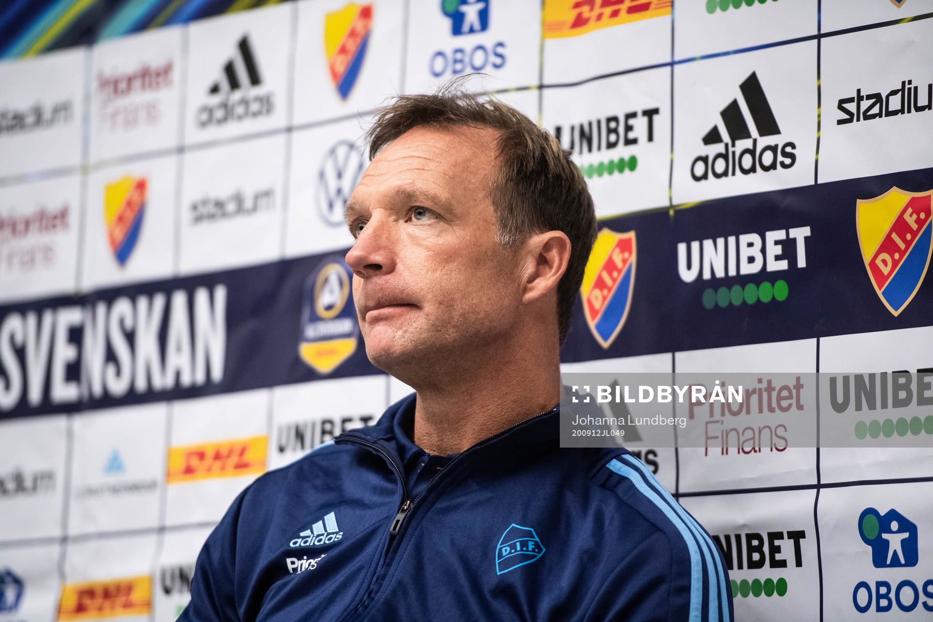 Djurgårdens tränare Kim Bergstrand deltar i en