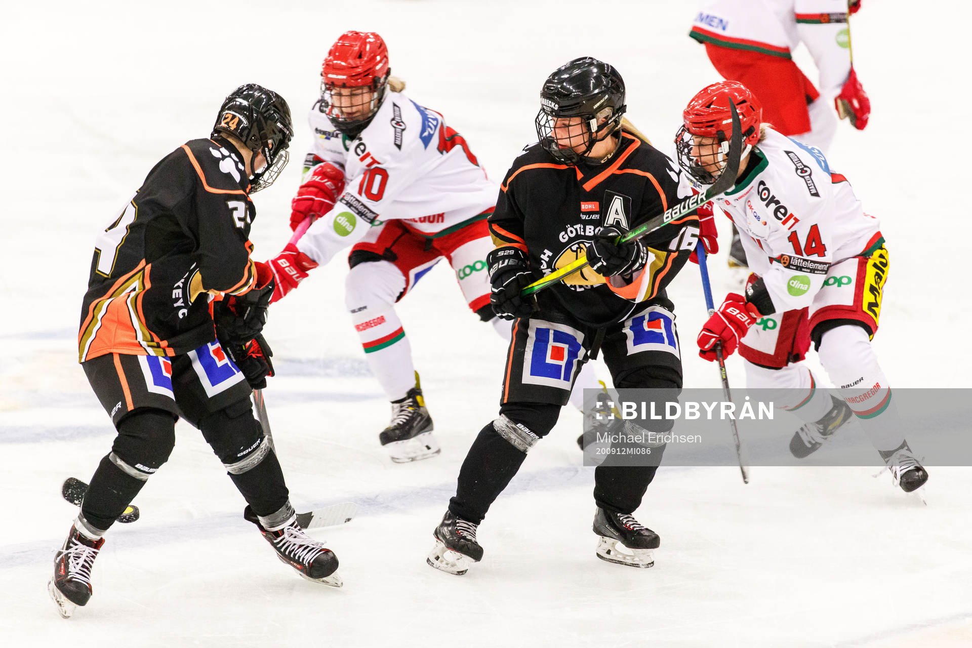 Göteborgs Wiktoria Sikorskap och Jennifer Carlsson mot