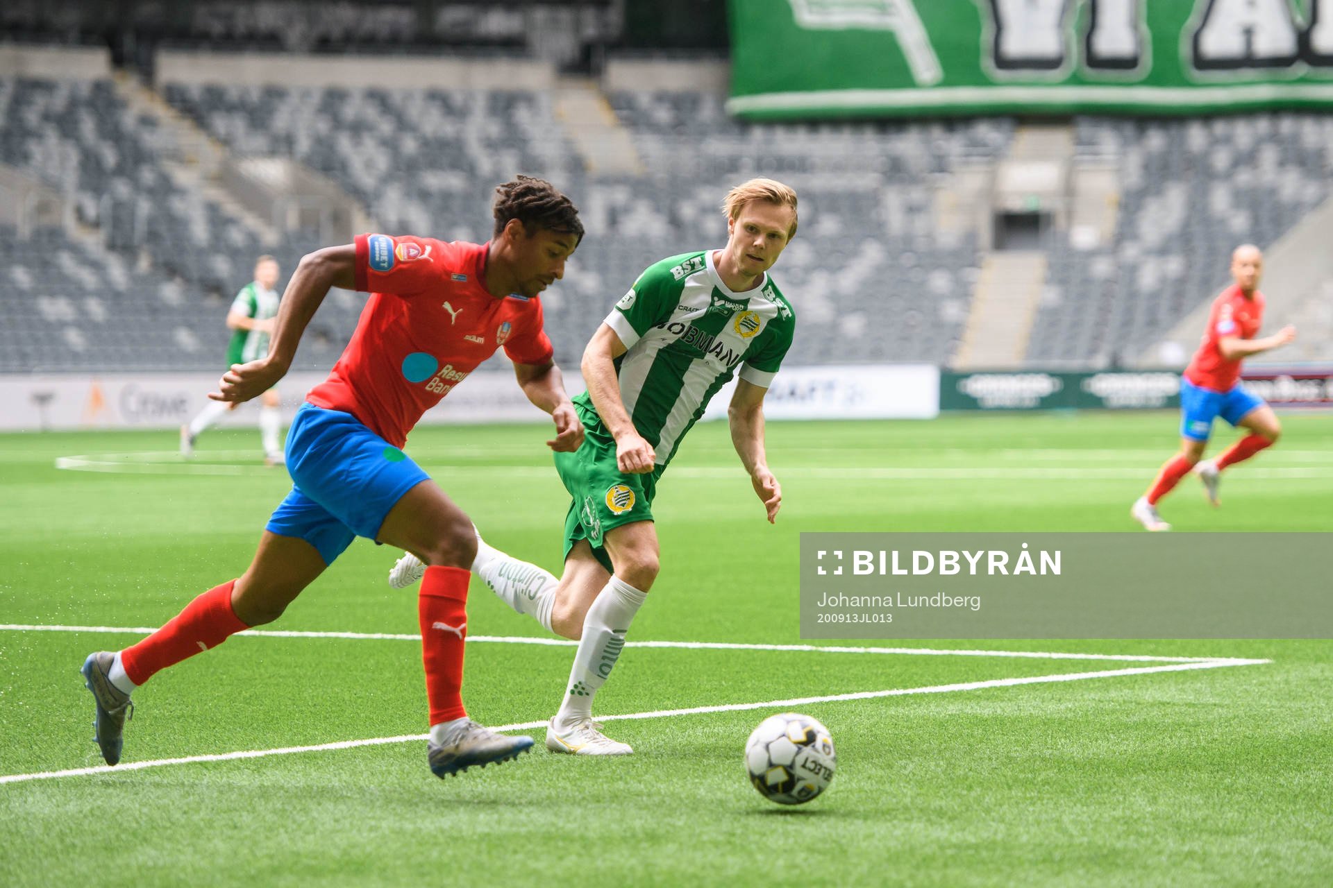 Helsingborgs Joseph Ceesay och Hammarbys Tim Söderström