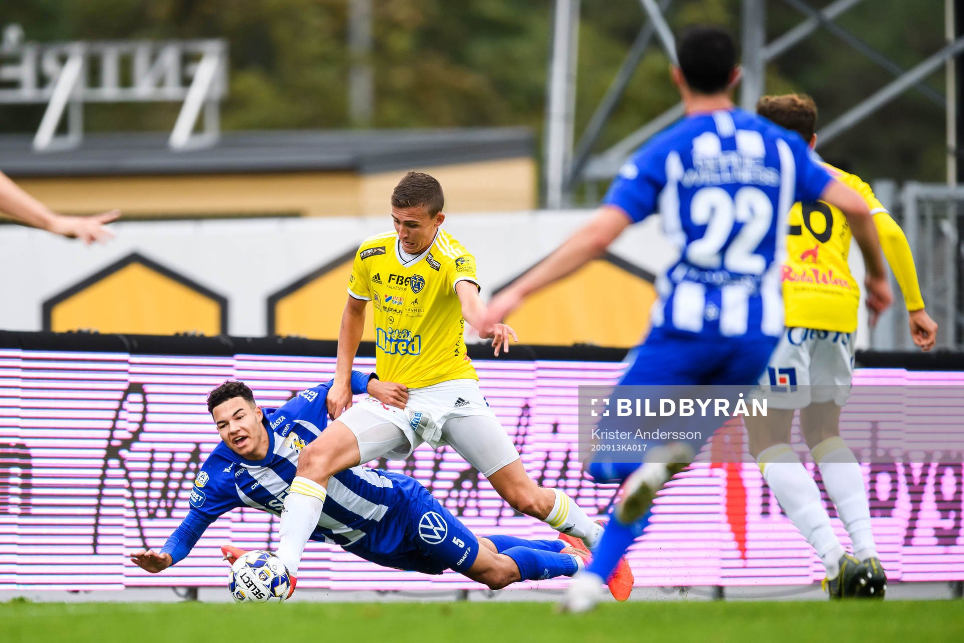 IFK Göteborgs Alexander Jallow och Falkenbergs John