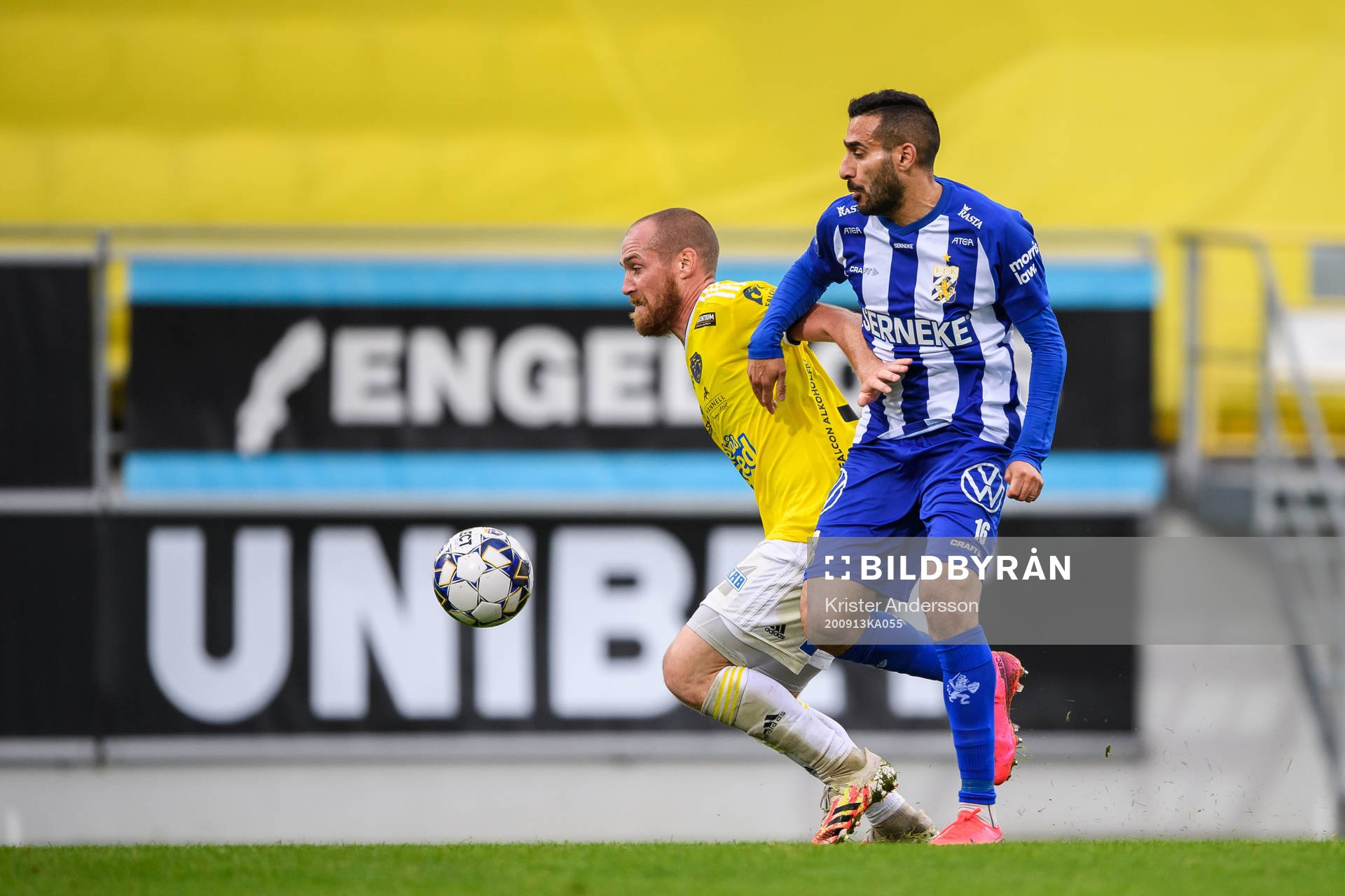 Falkenbergs Christoffer Carlsson och IFK Göteborgs Sargon