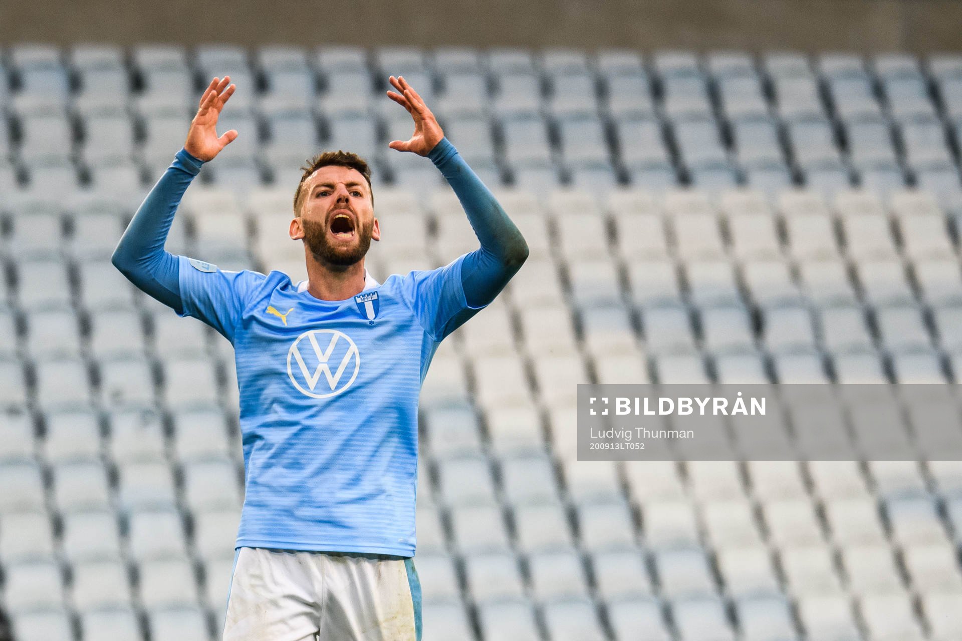 Malmö FFs Erdal Rakip deppar