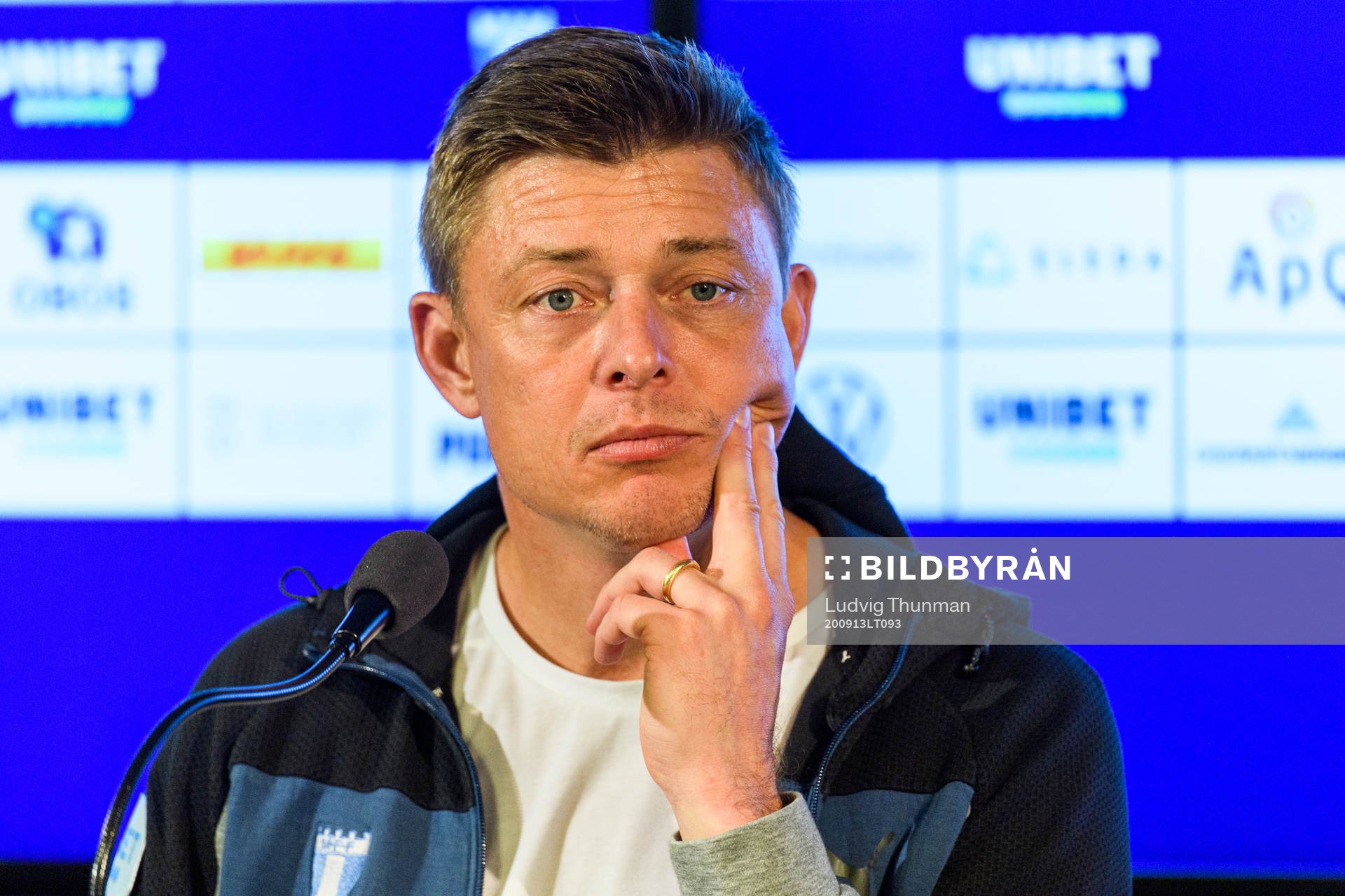 Malmö FFs tränare Jon Dahl Tomasson under presskonferensen efter fotbollsmatchen i Allsvenskan mellan Malmö FF och AIK den 13 september 2020 i Malmö.