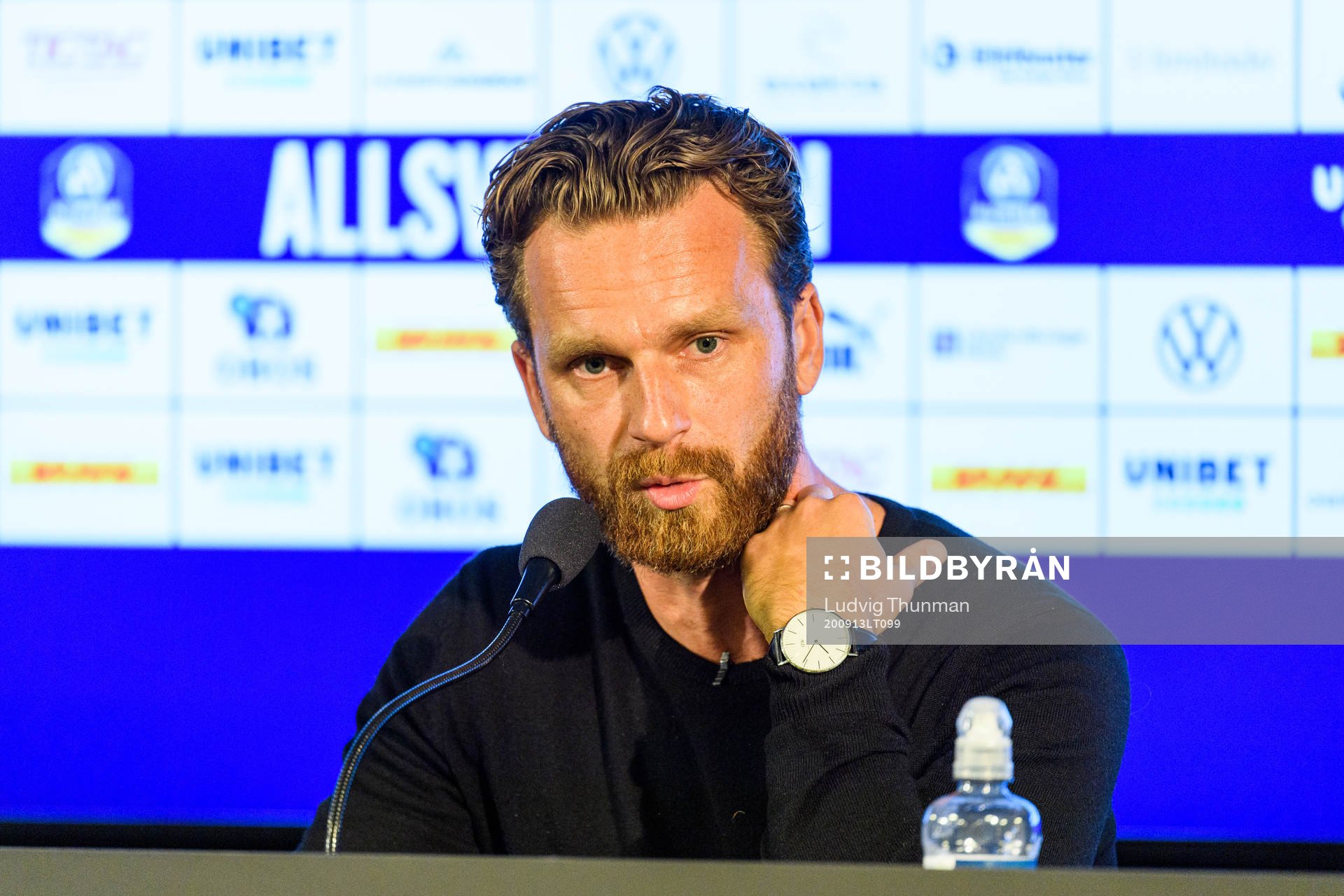 AIK:s tränare Bartosz Grzelak under presskonferensen efter fotbollsmatchen i Allsvenskan mellan Malmö FF och AIK den 13 september 2020 i Malmö.