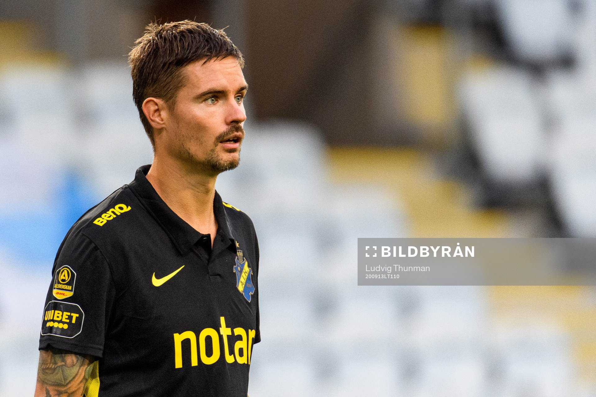 s Mikael Lustig
