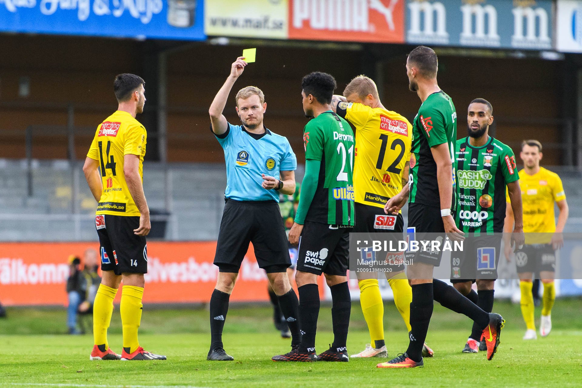 Varbergs Luke Le Roux tilldelas en varning