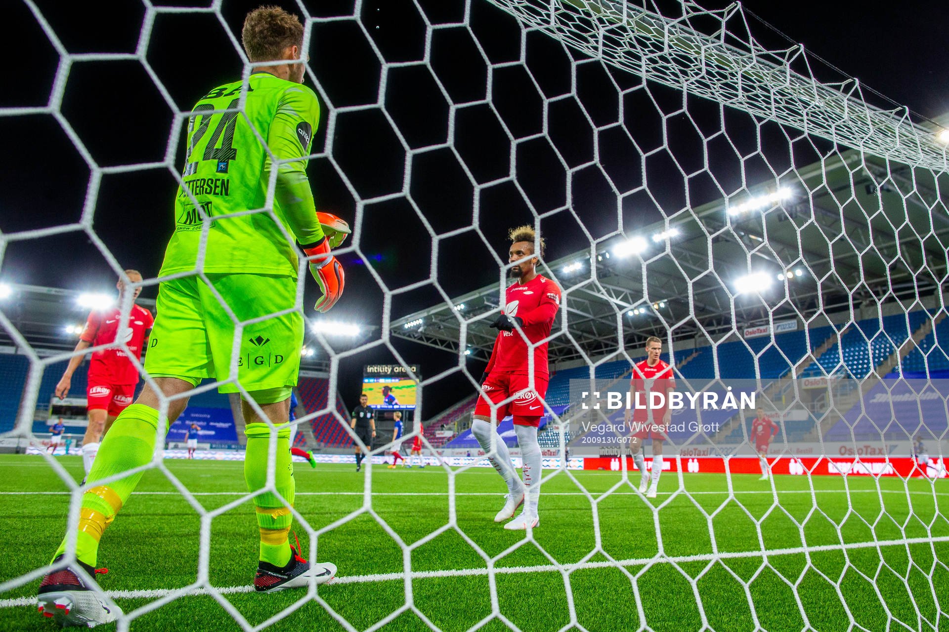 Goalkeeper Markus Pettersen and Bismar Acosta of Brann