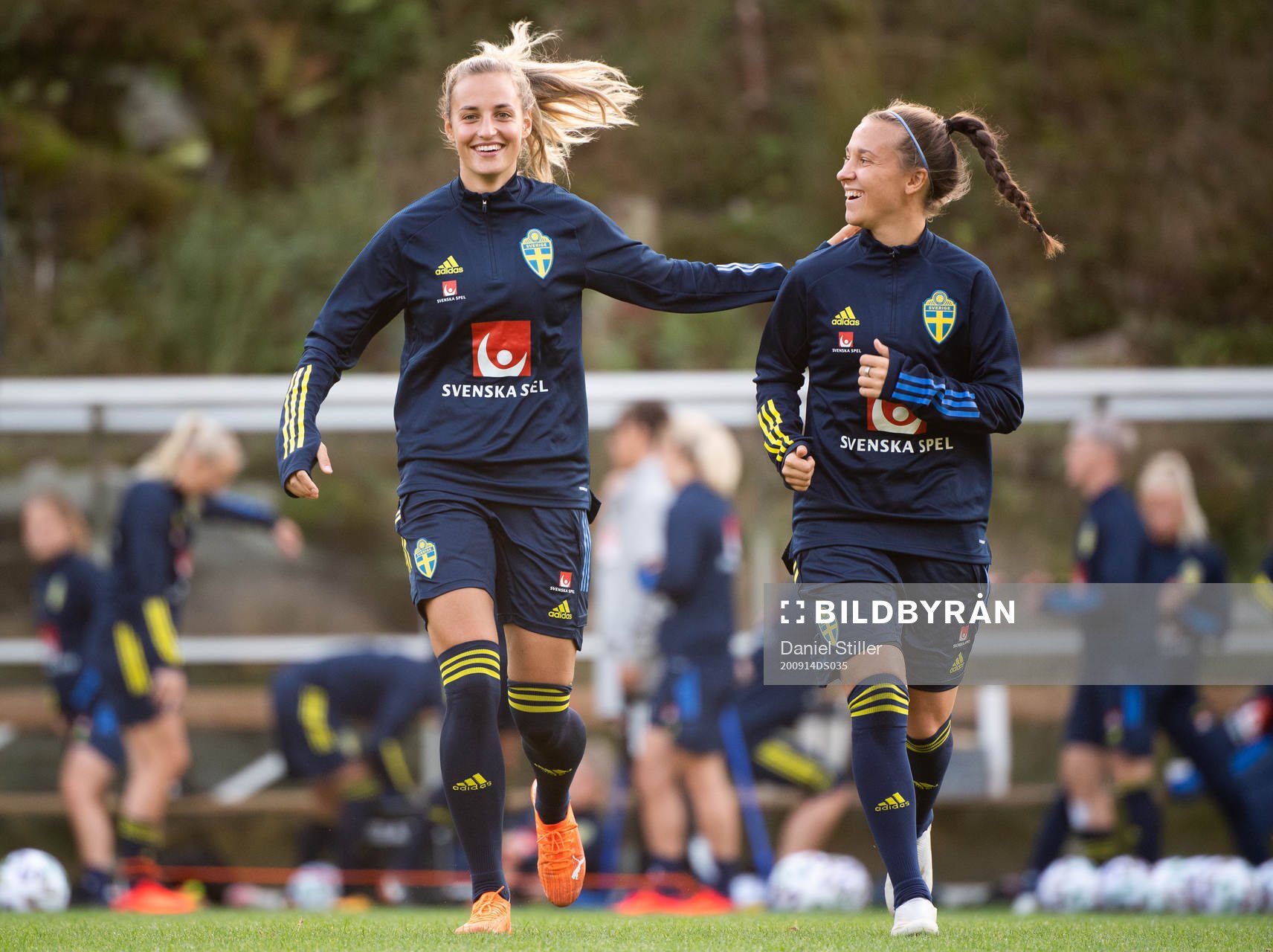 Nathalie Björn and Julia Zigiotti Olme of the Swedish